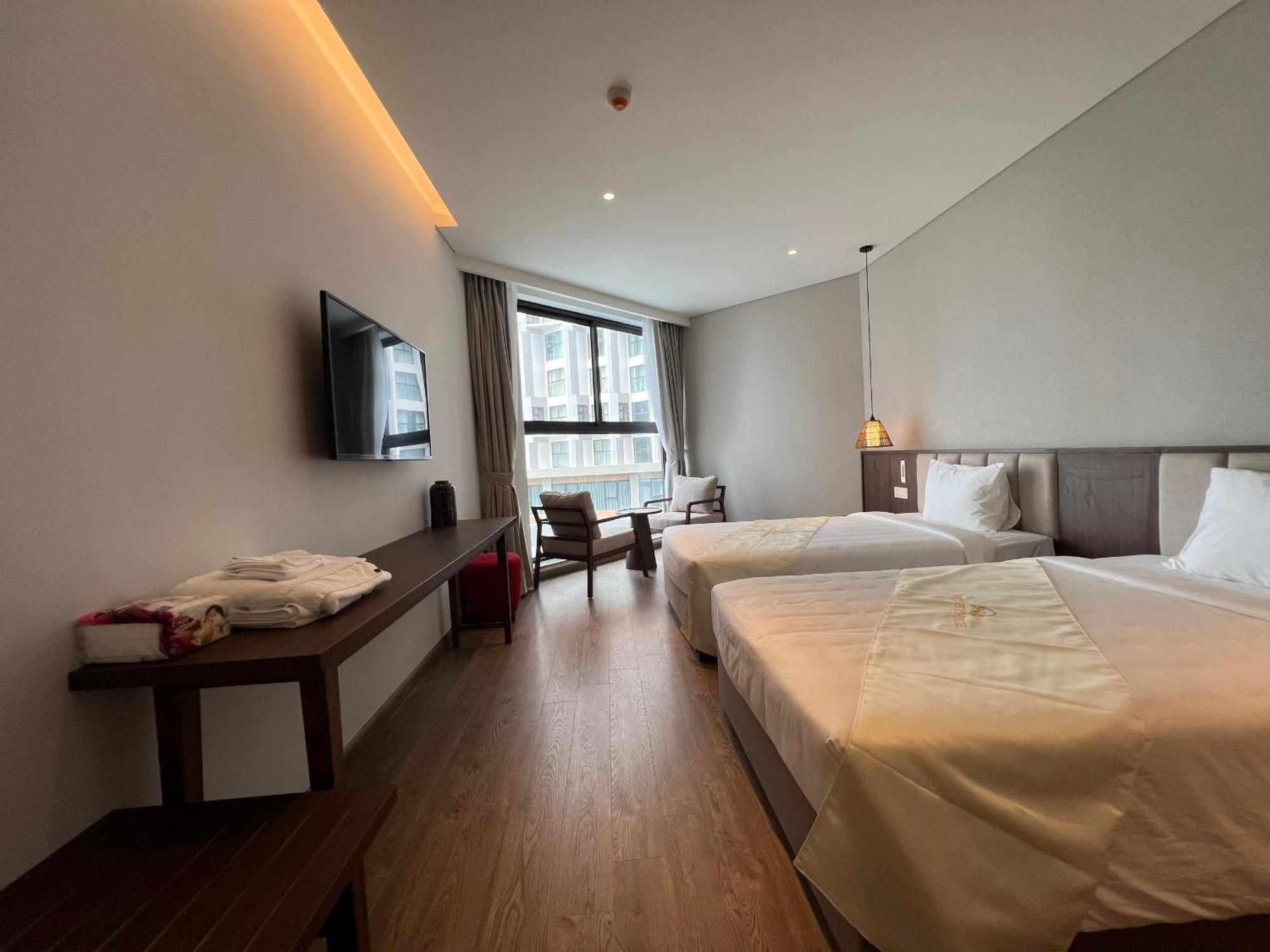 Apec Mandala Cham Bay Condotel Mui Ne