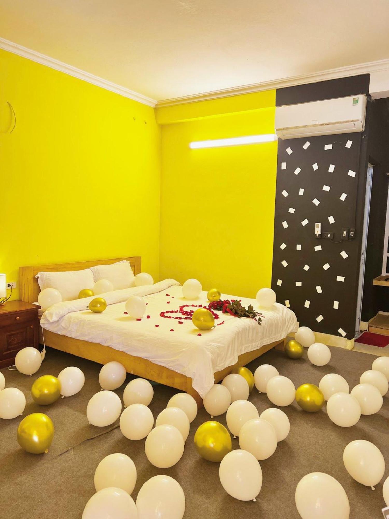 Chat Homestay Hotel *
