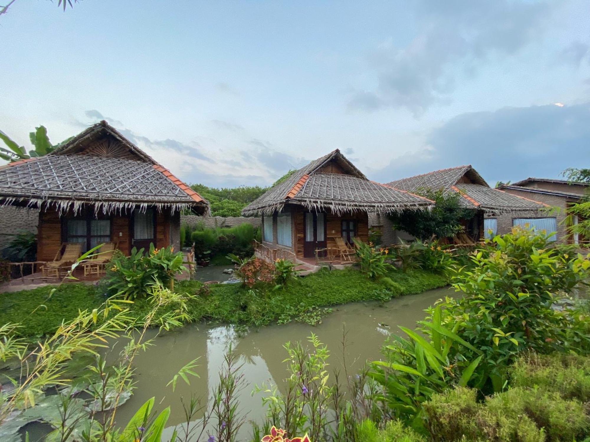 Mekong Silt lều