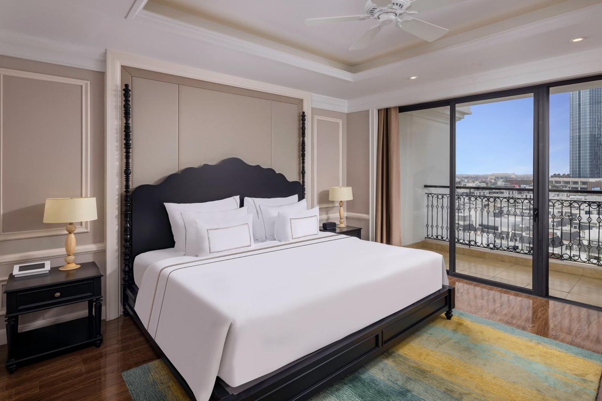 Melia Vinpearl Phong Rivera Hotel 5*