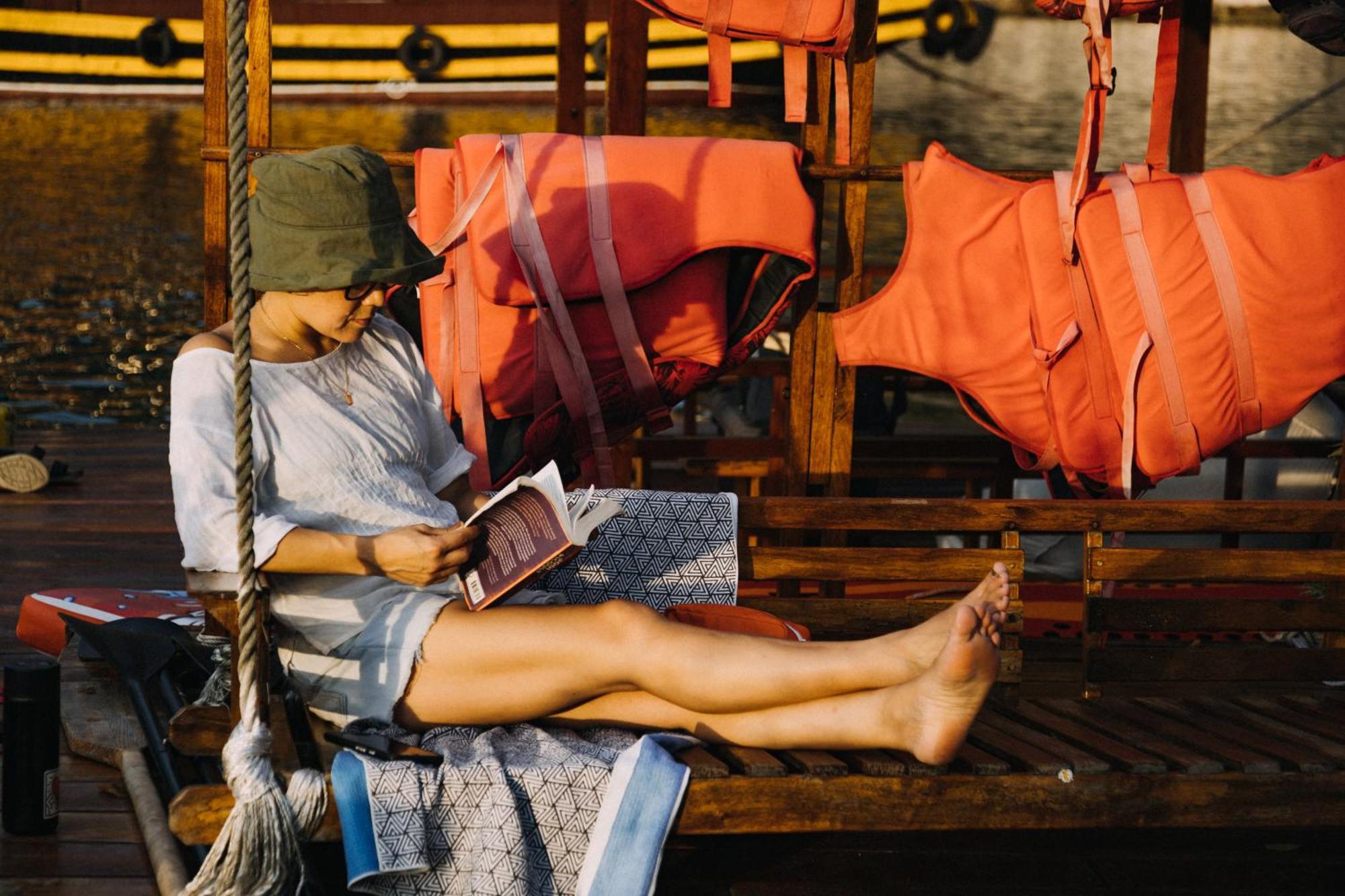 Homestay Lan Ha Floating Dong Khe Sau