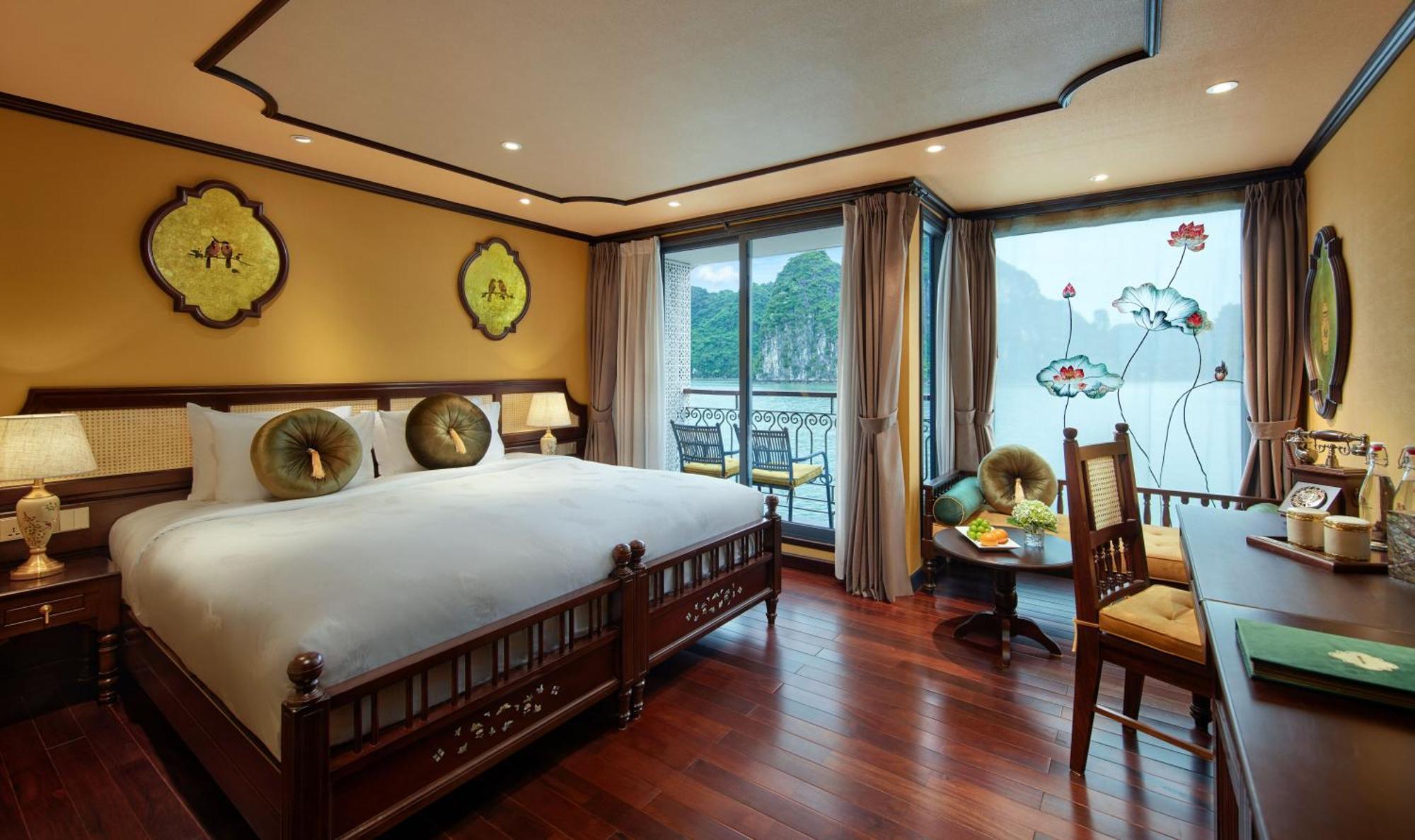  Indochine Premium Halong Bay 5*