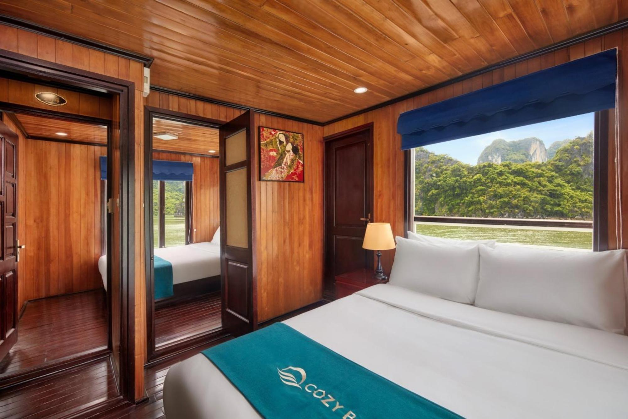 Cozy Bay Cruise 3* Hạ Long