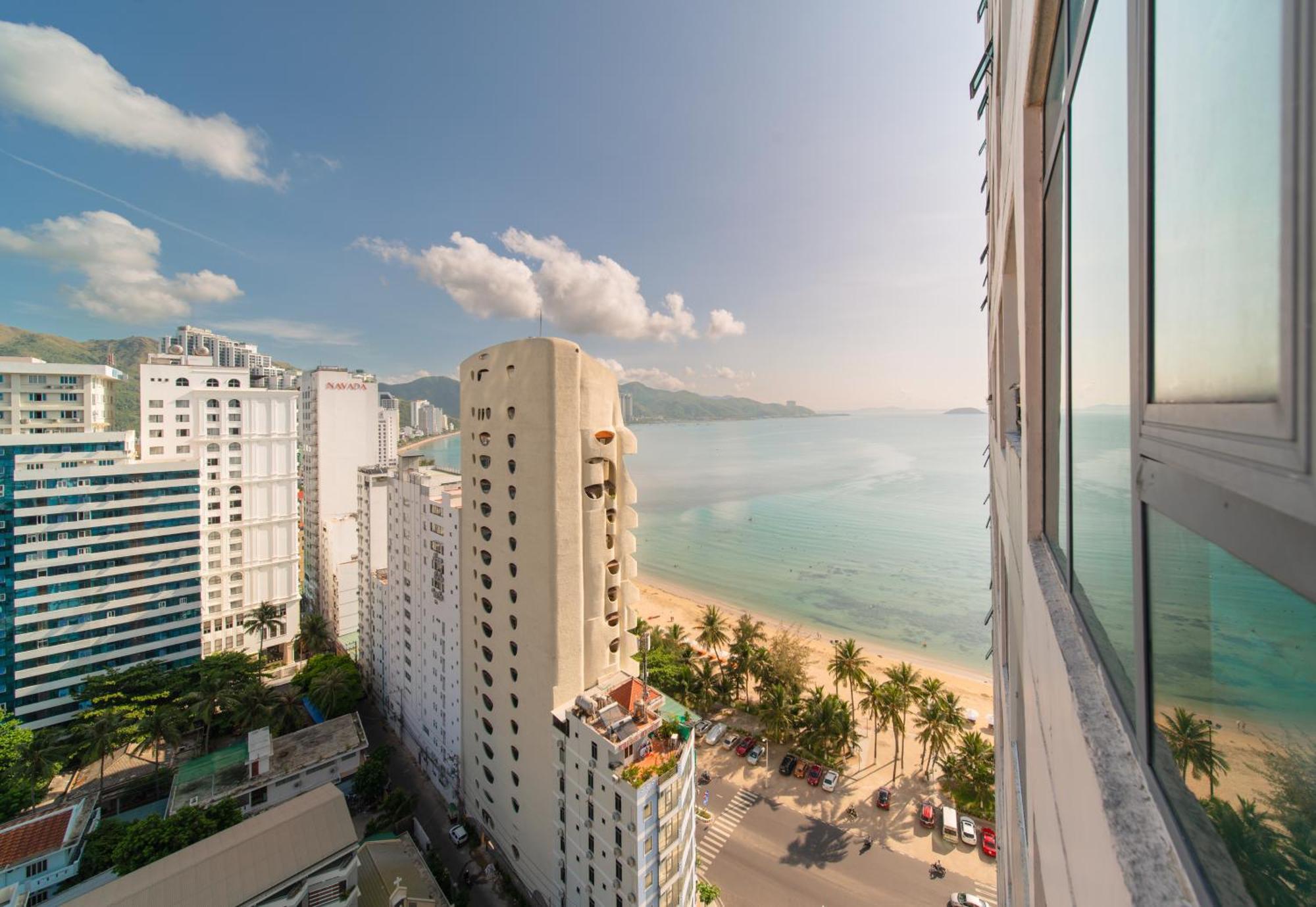 Ho Vien Trieu - Thai Ha Apartment *