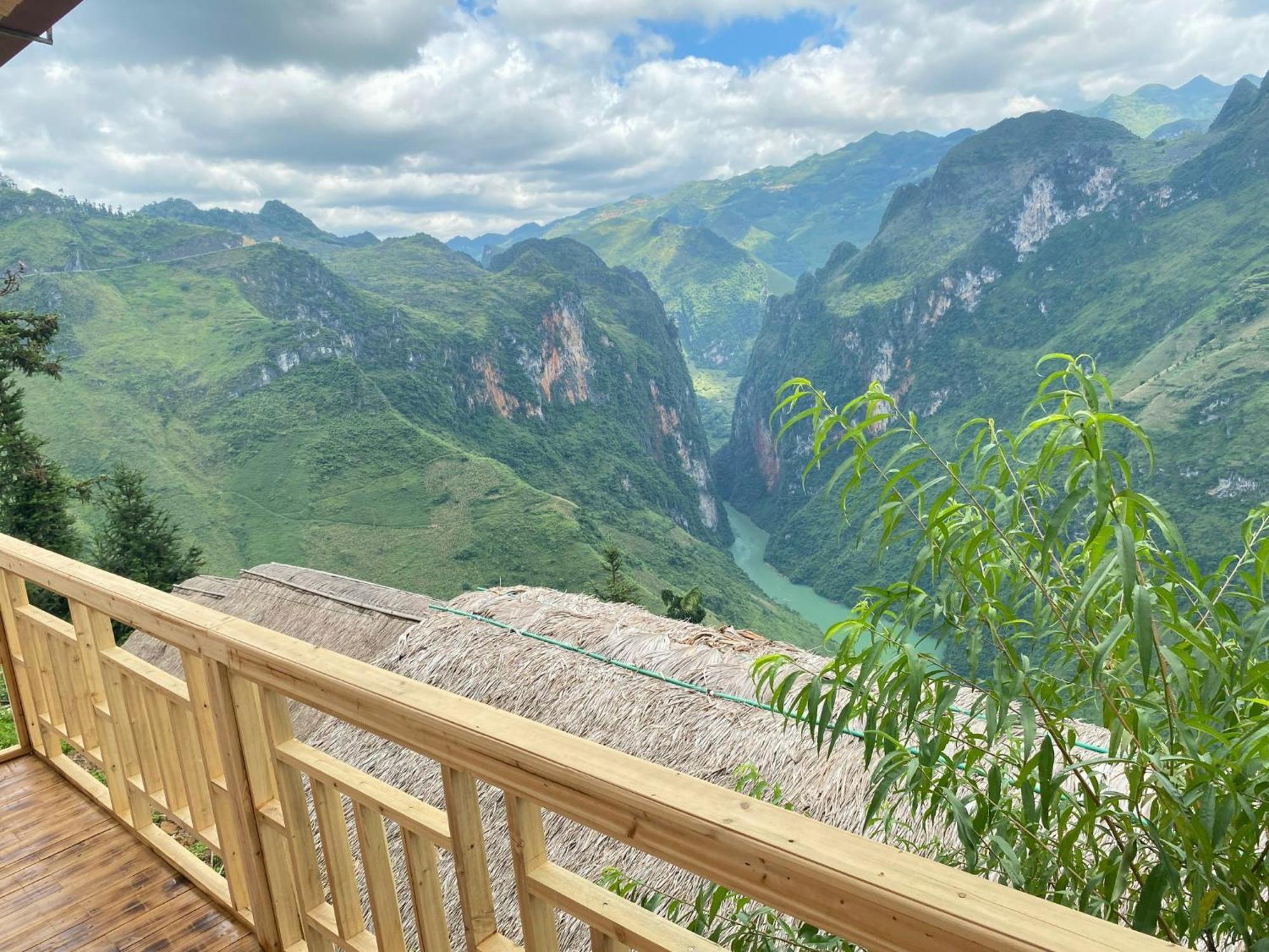 Lodge Ma Pi Leng