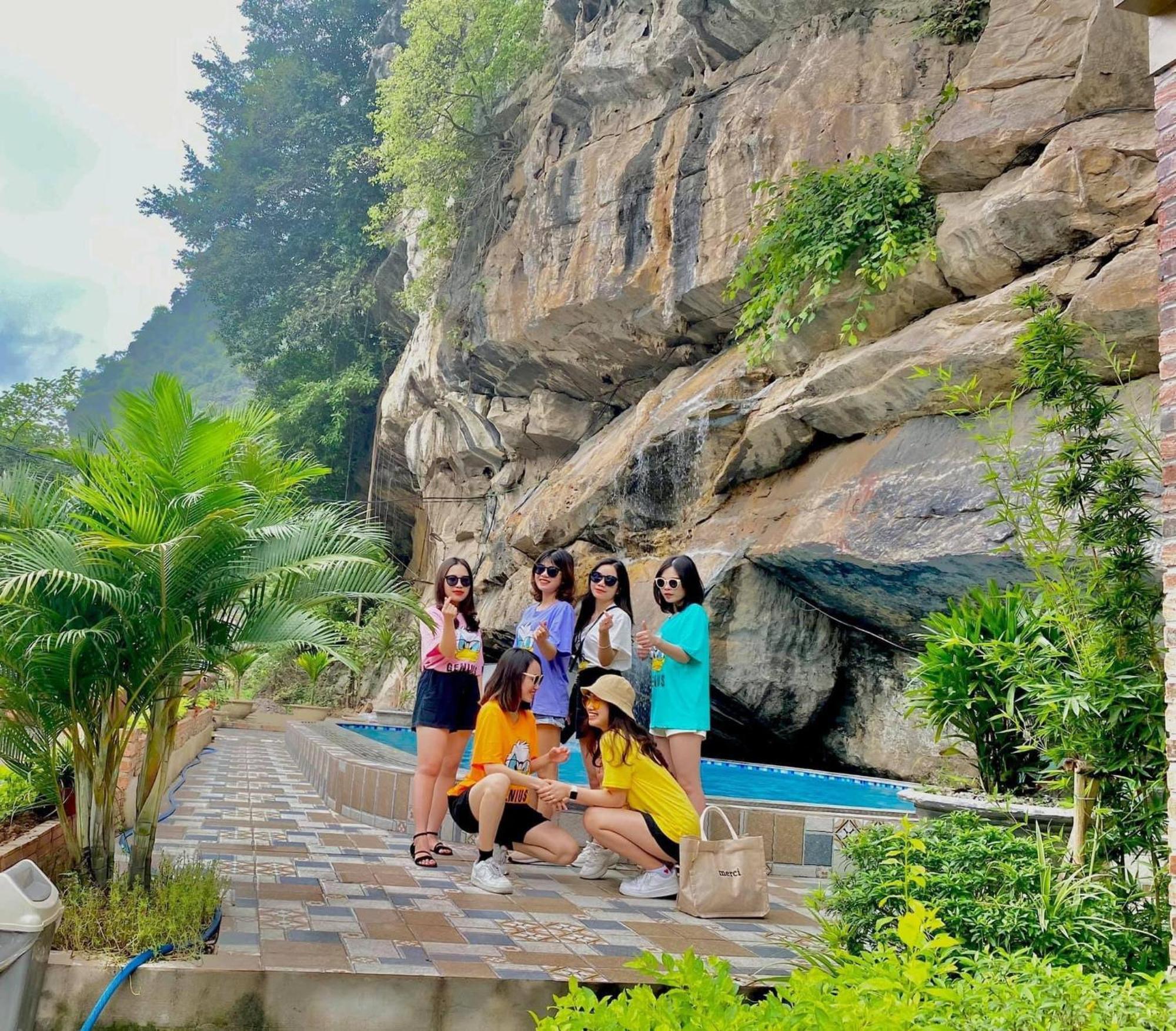 Lodge Trang An Memory *