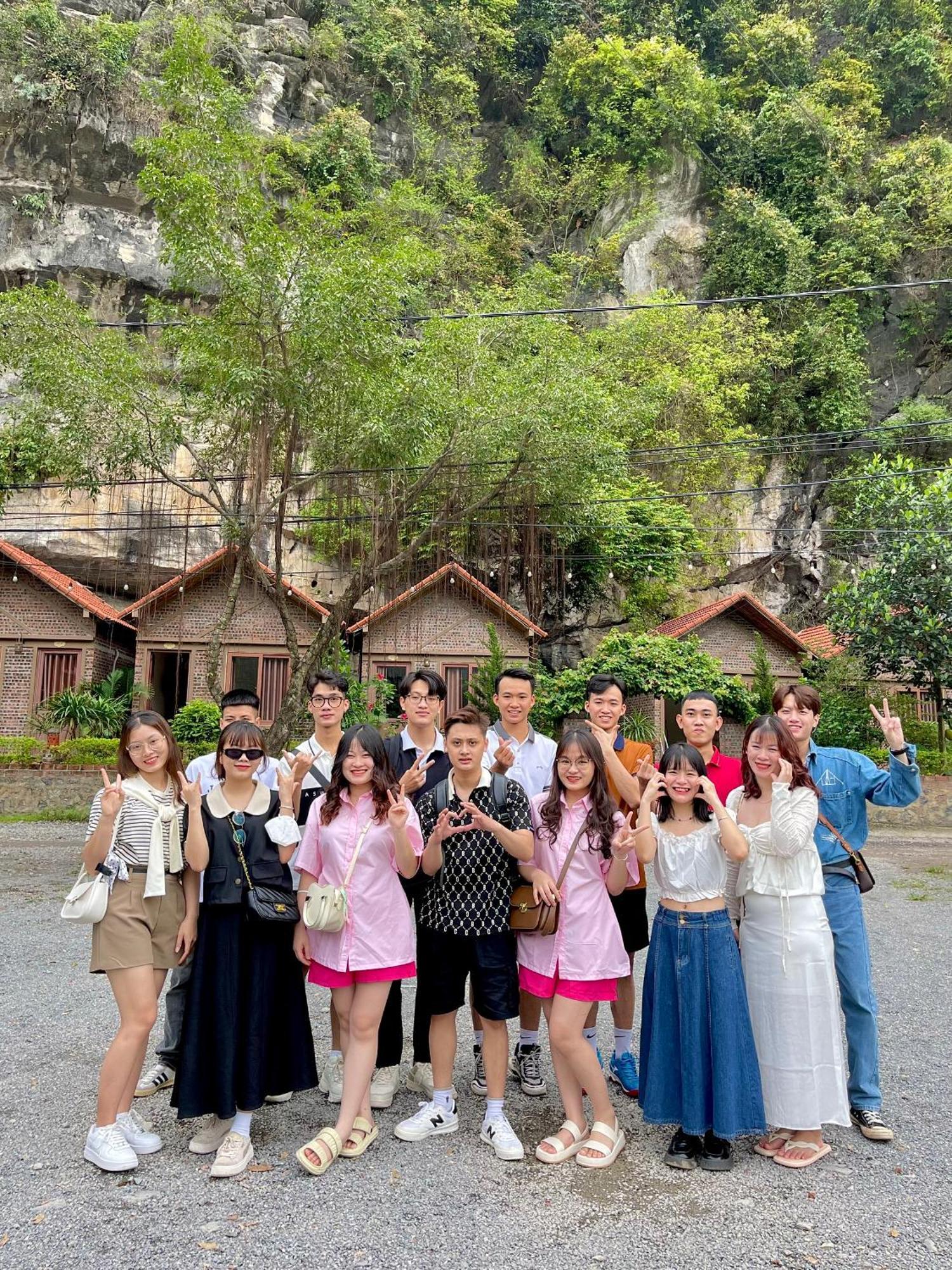 Trang An Memory Lodge *