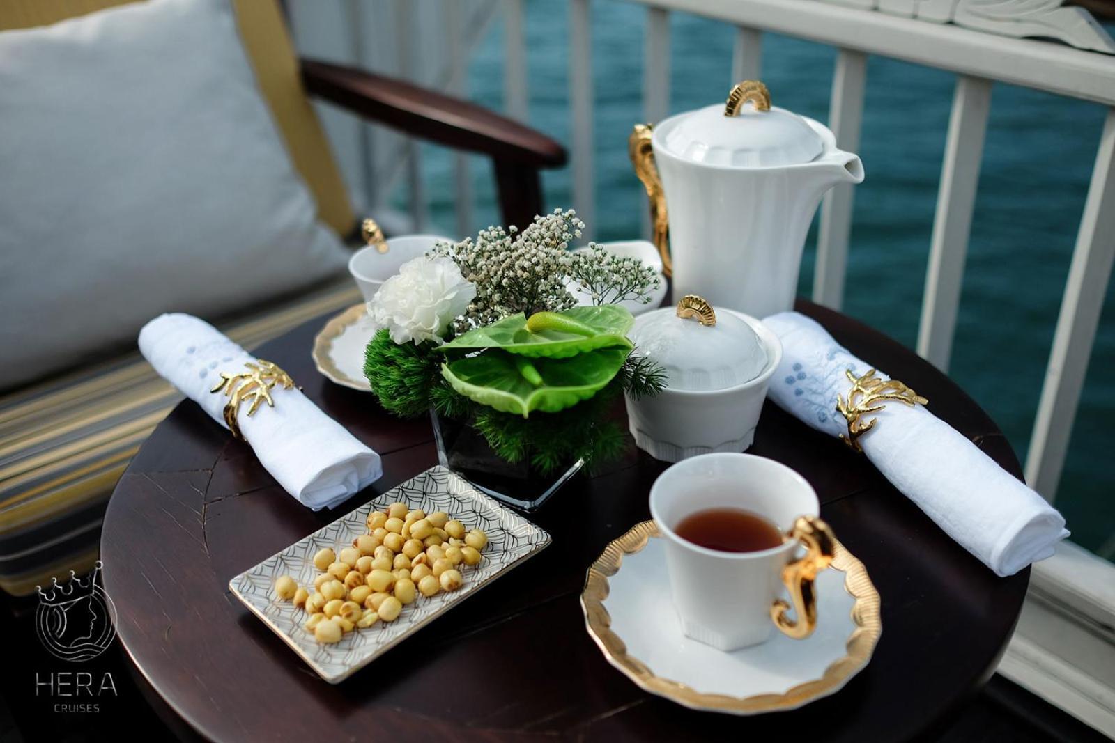  Hera Grand Lux Cruise On Bay 5*