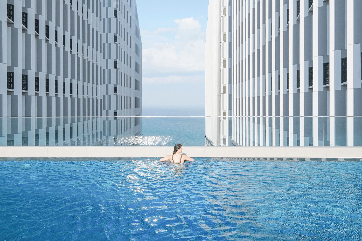 Apec Nirvana Peace Hotel 5*