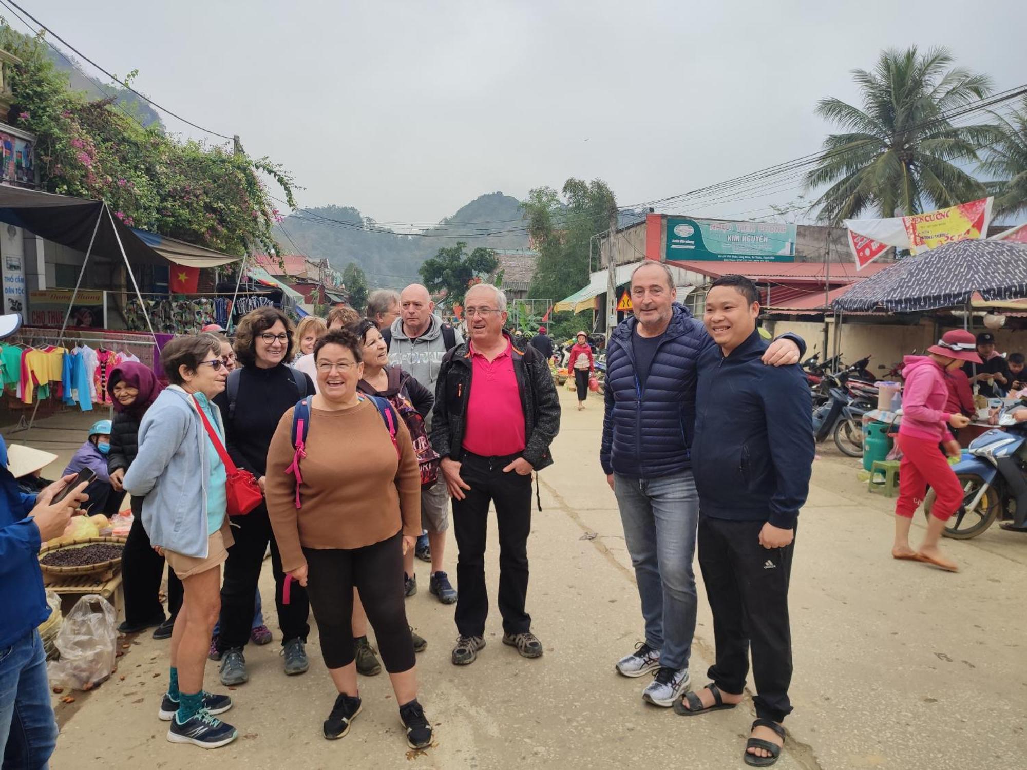 Pu Luong & Tours *