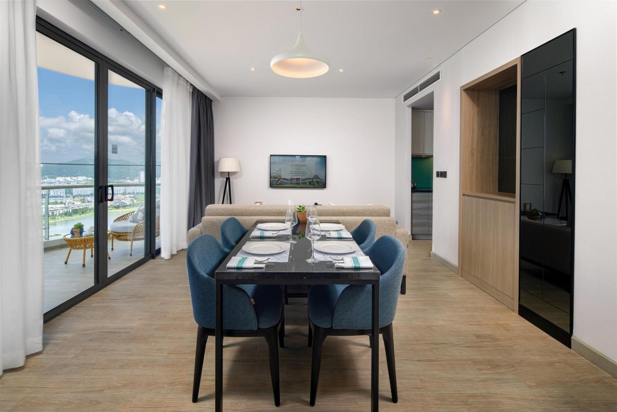 Citadines Marina Halong Hotel