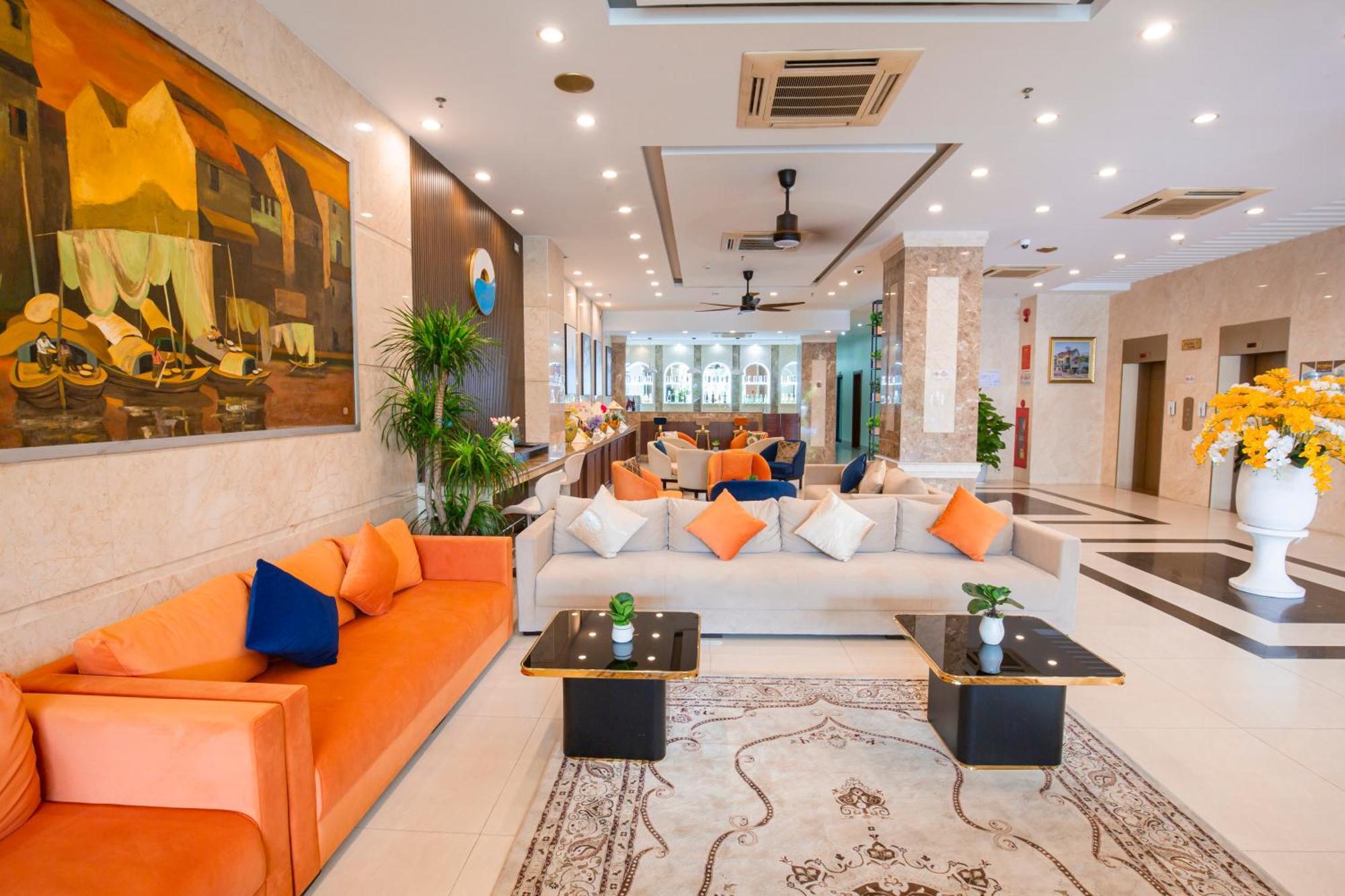 Hotel Seafront 4*
