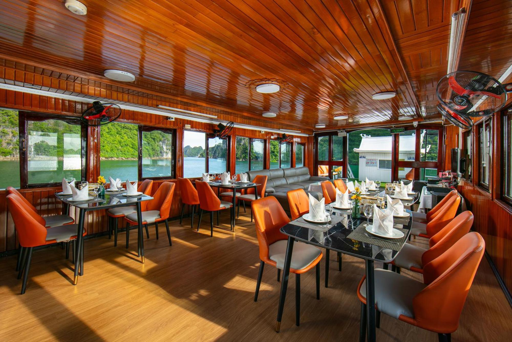 Du Thuyền Fantasea 2* Hạ Long