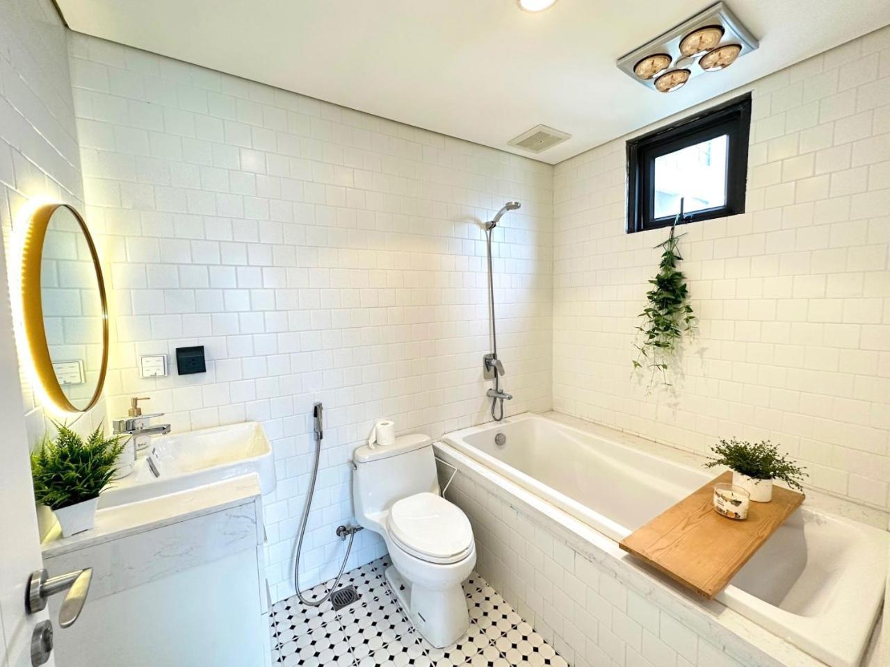 Lilyhome - Vinhomes D'capitale Services