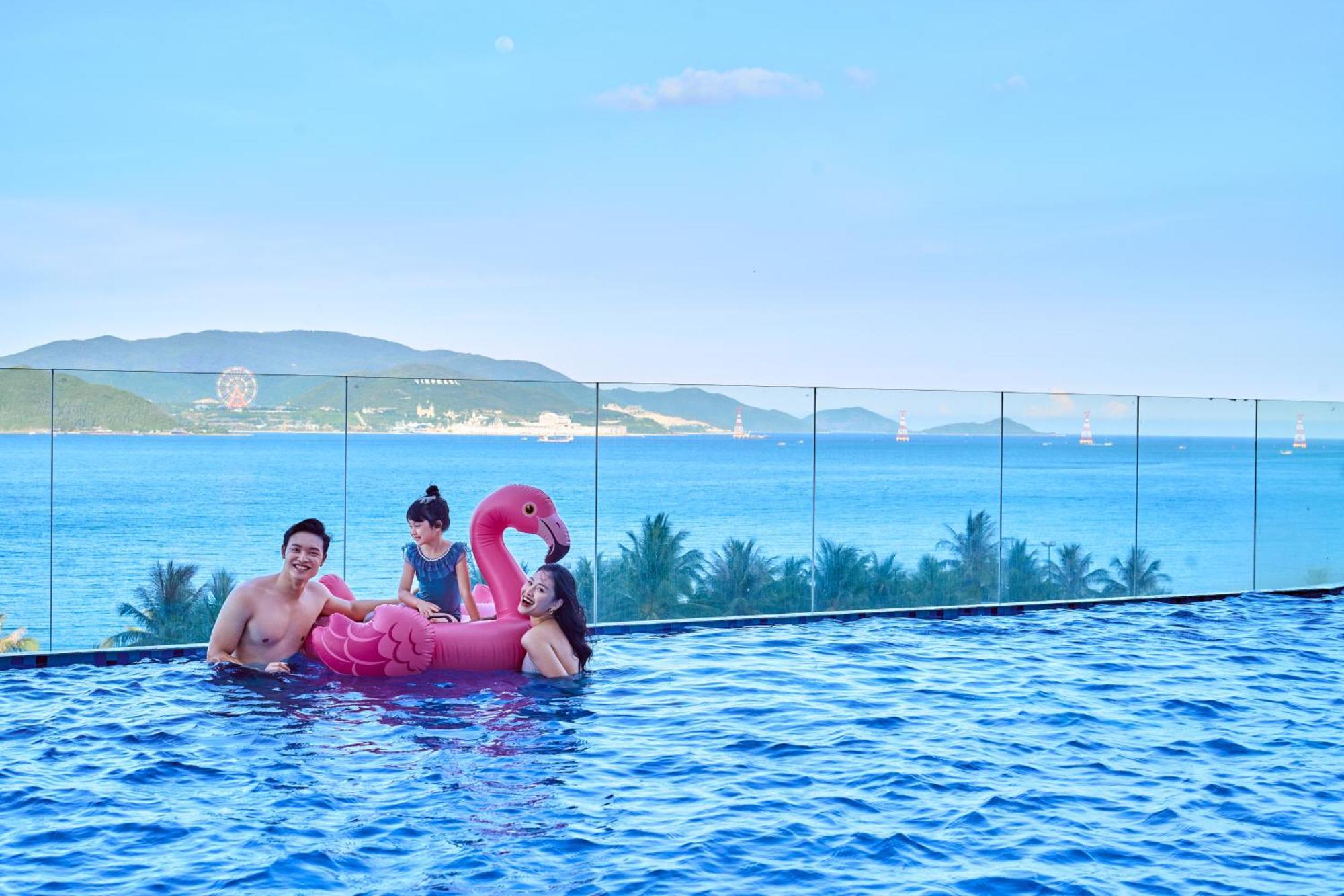 Vinpearl Condotel Beachfront 5* Nha Trang