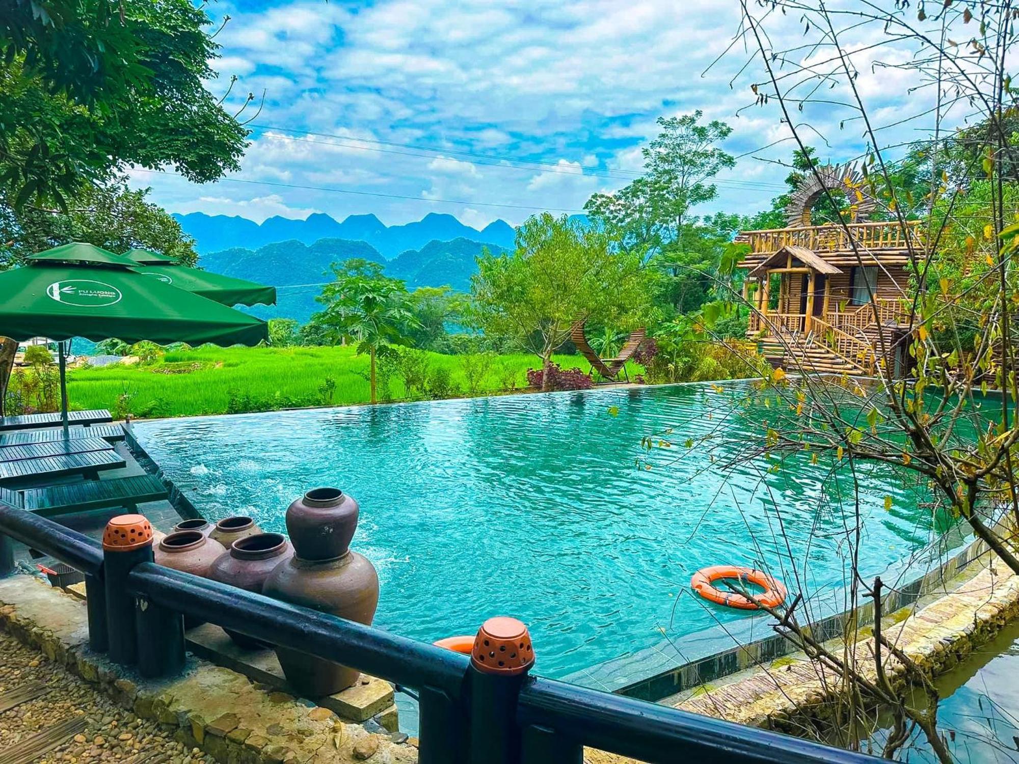 Resort Jungle