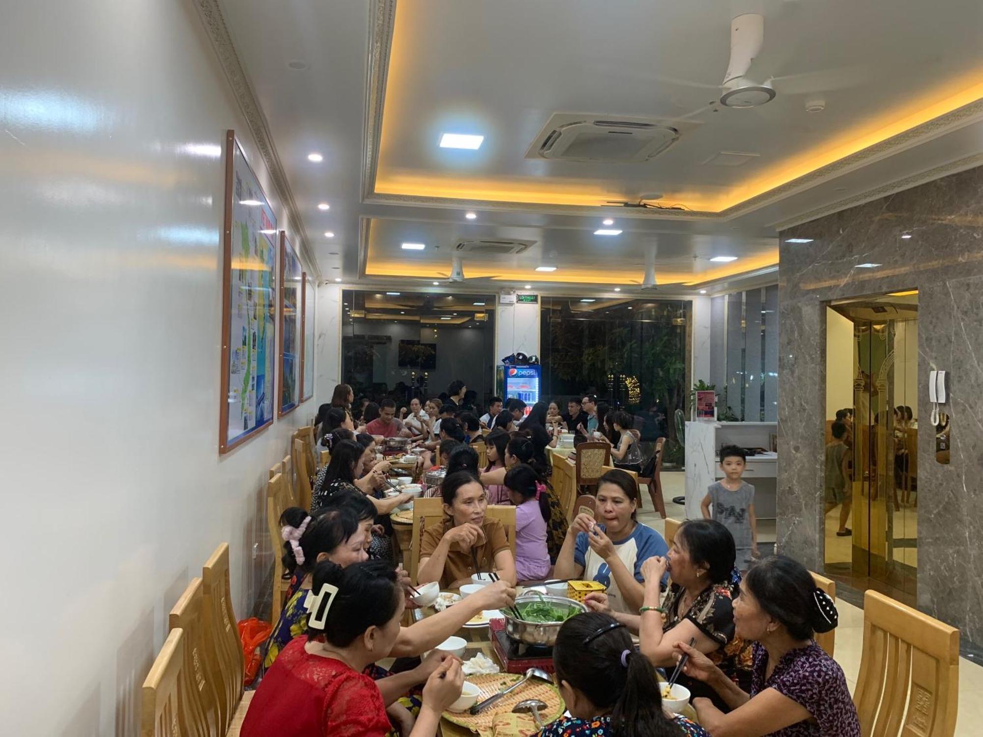 Tung Quang Dong Khe Sau