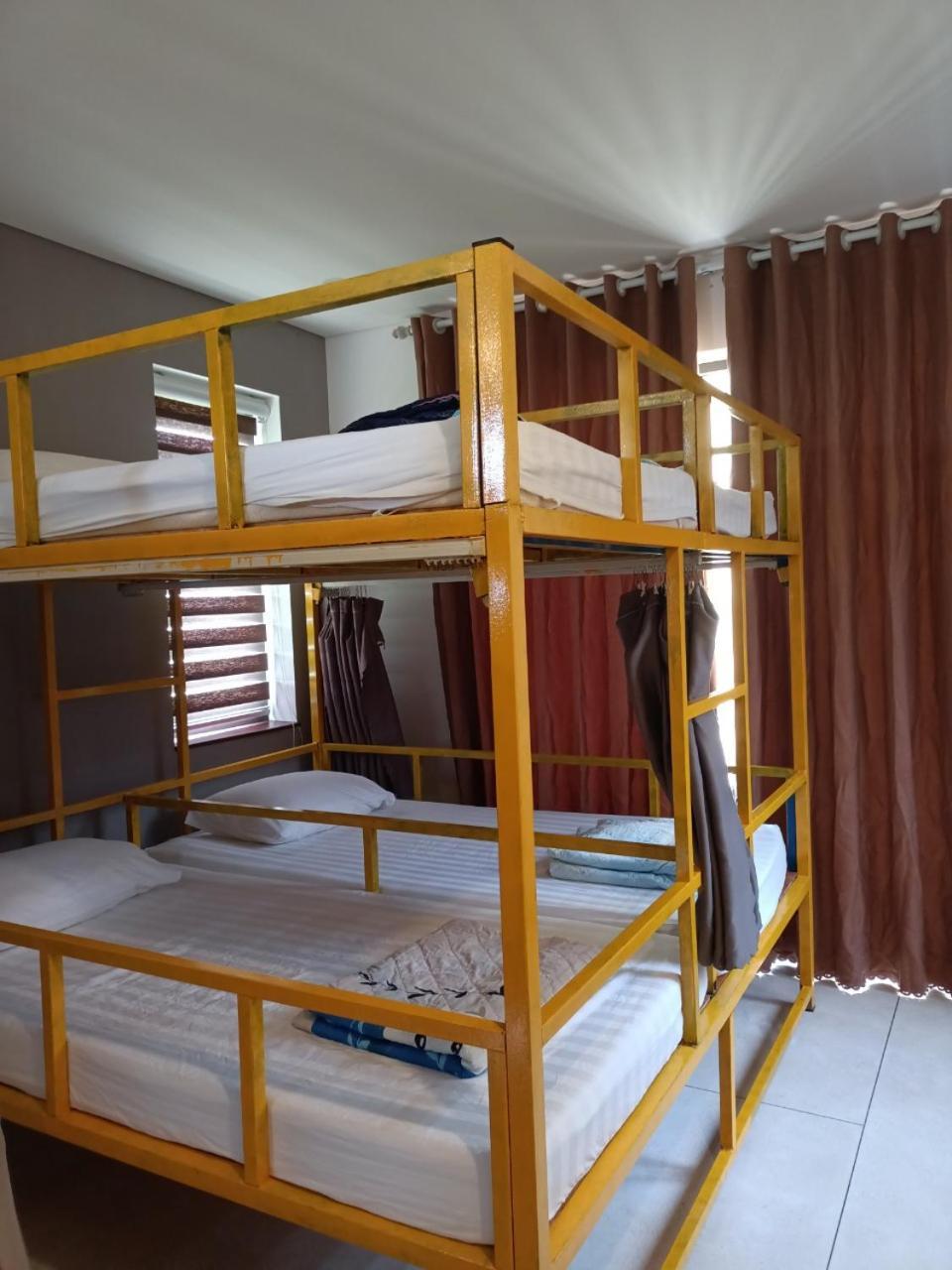 Biệt thự Sun Paradise *