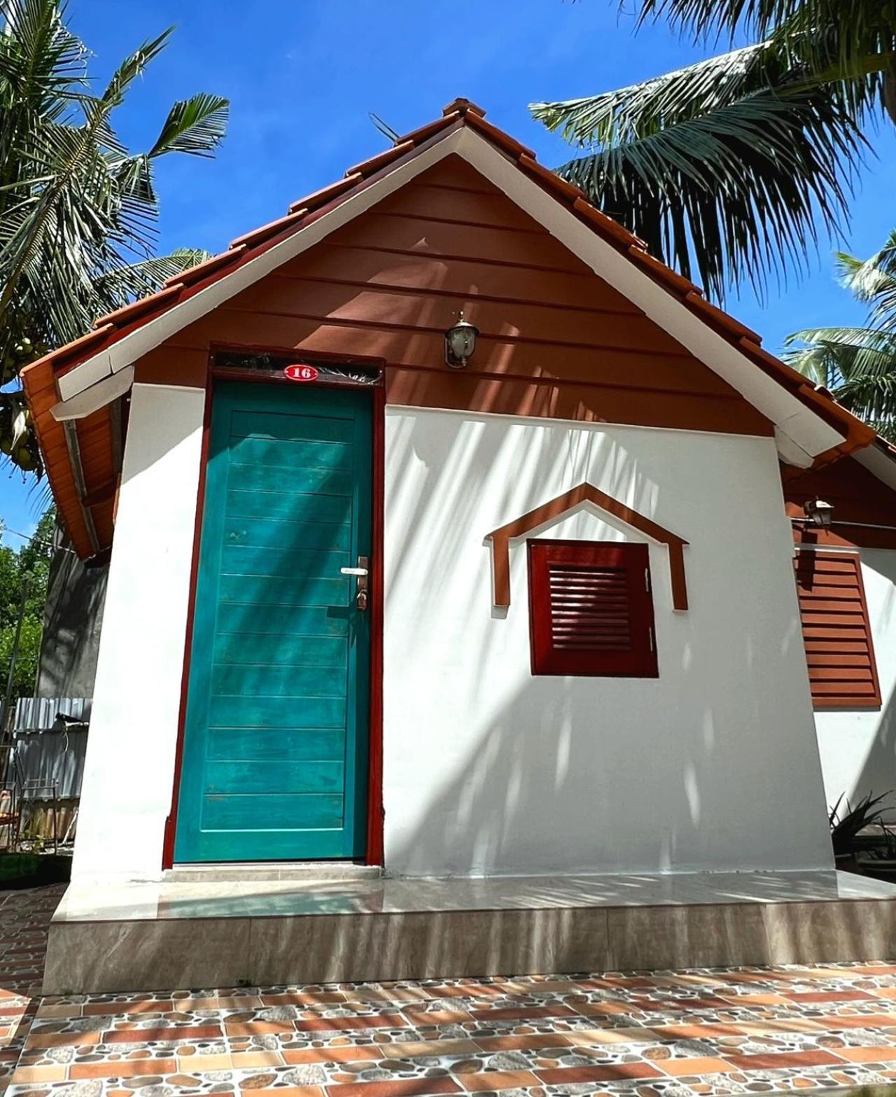 Phu Nam House - Lodge *