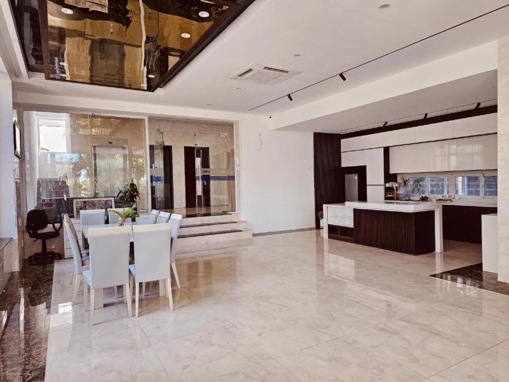 Ruby Luxury Ocean View By Nest Group Nha Trang