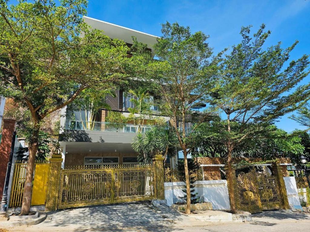 Ruby Luxury Ocean View By Nest Group Apartment