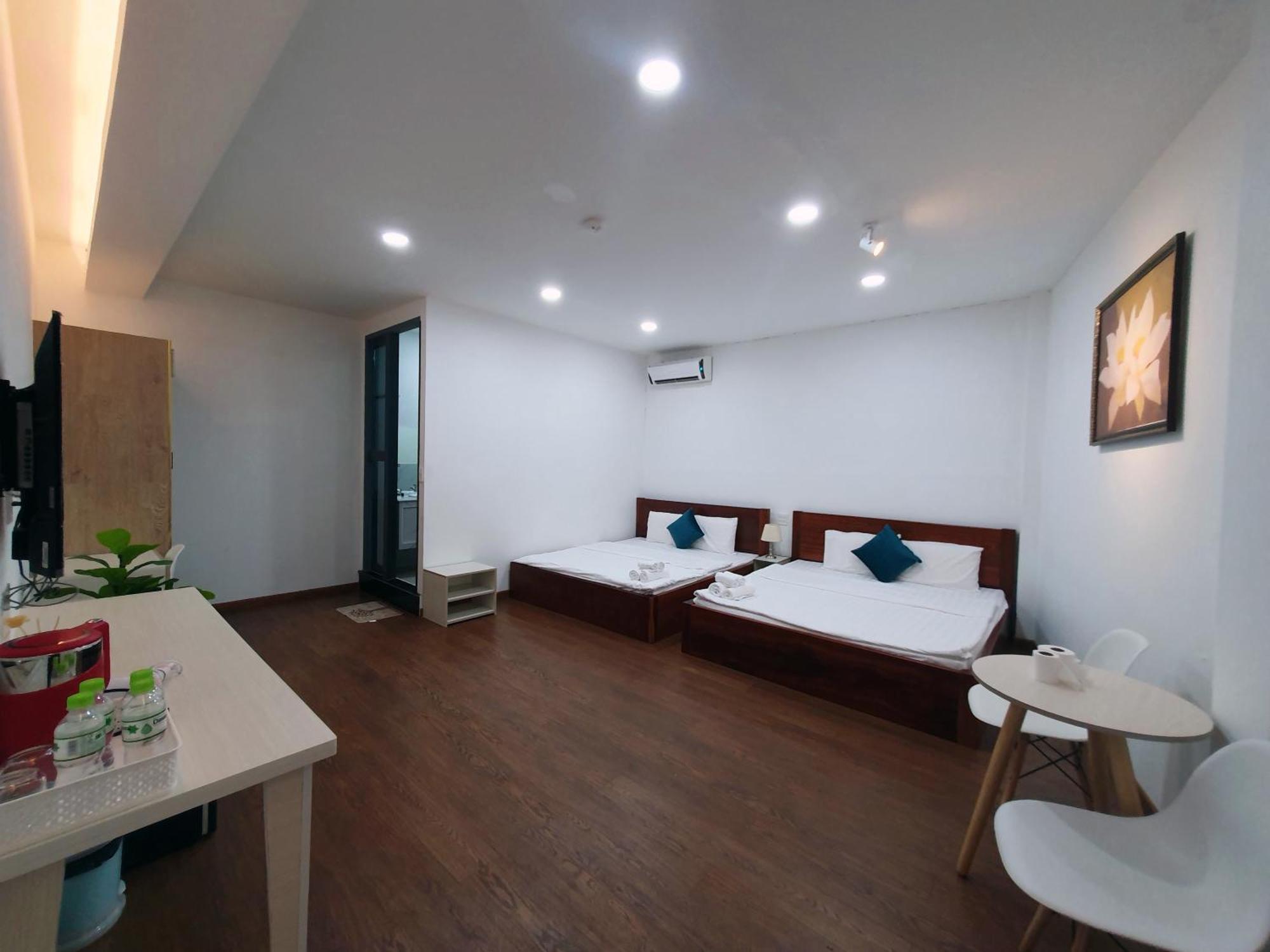 Hero & Billiards Hostel Chau Doc