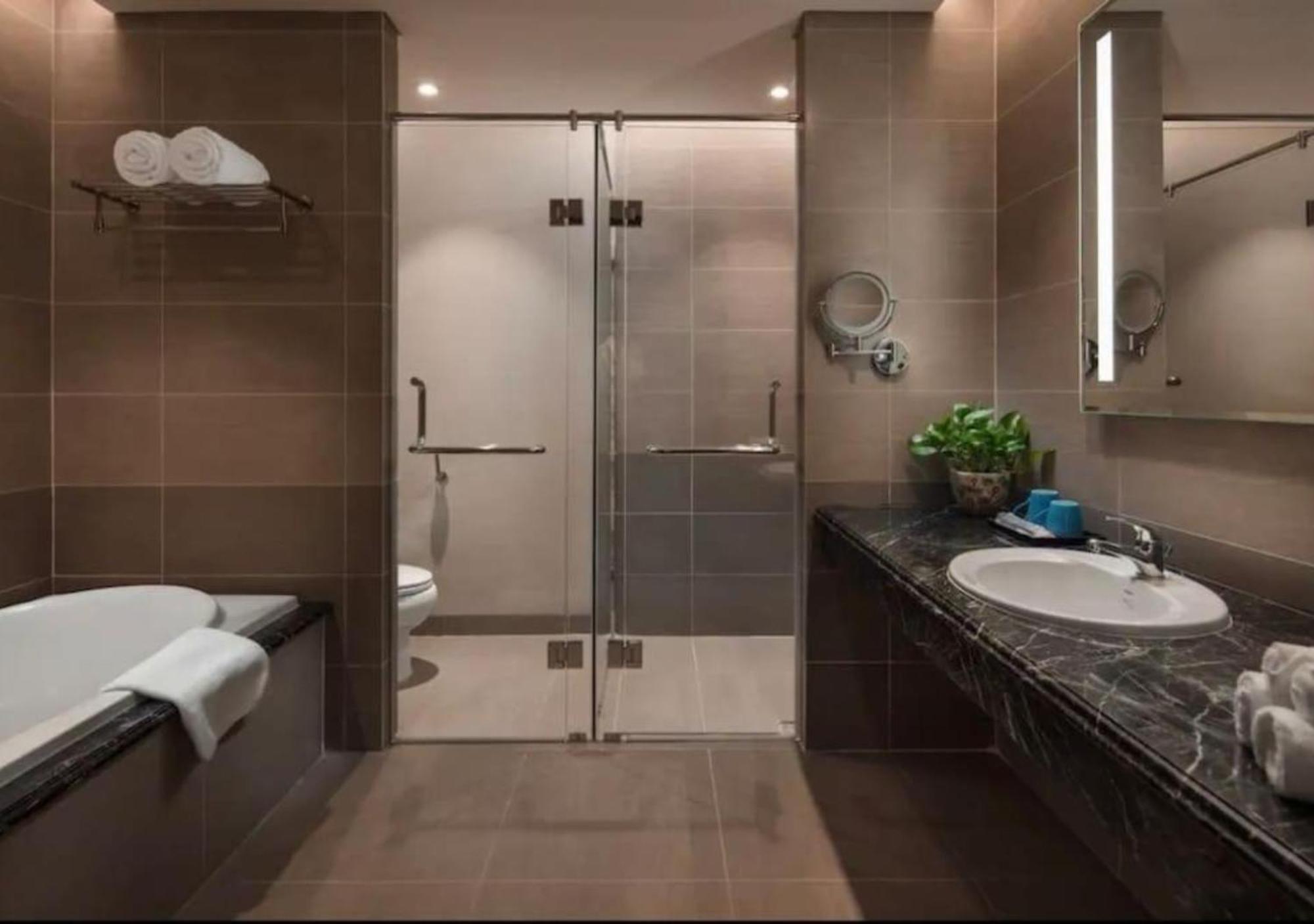 Ocean View Luxury * Da Nang