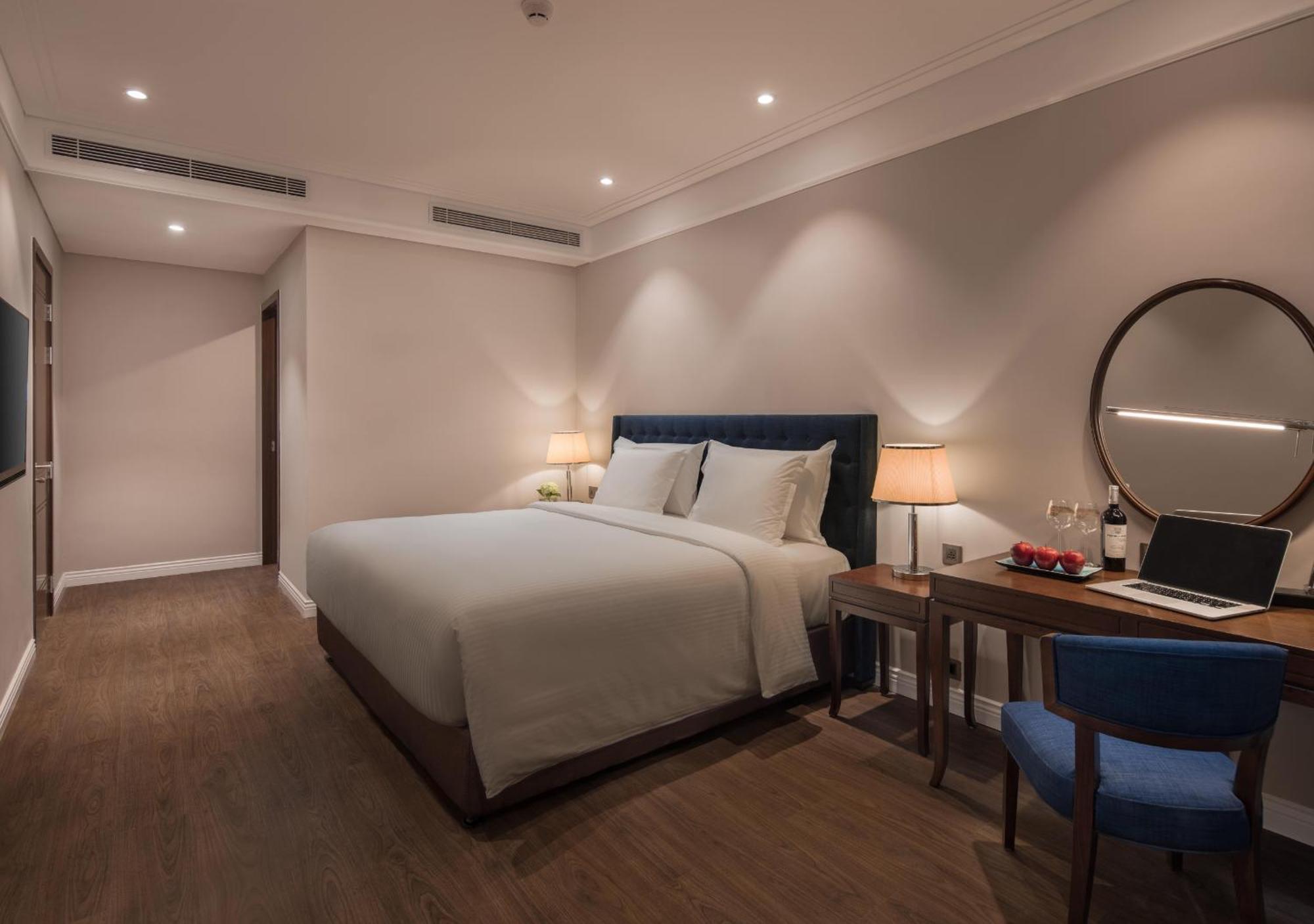 Ocean View Luxury Apartment Da Nang