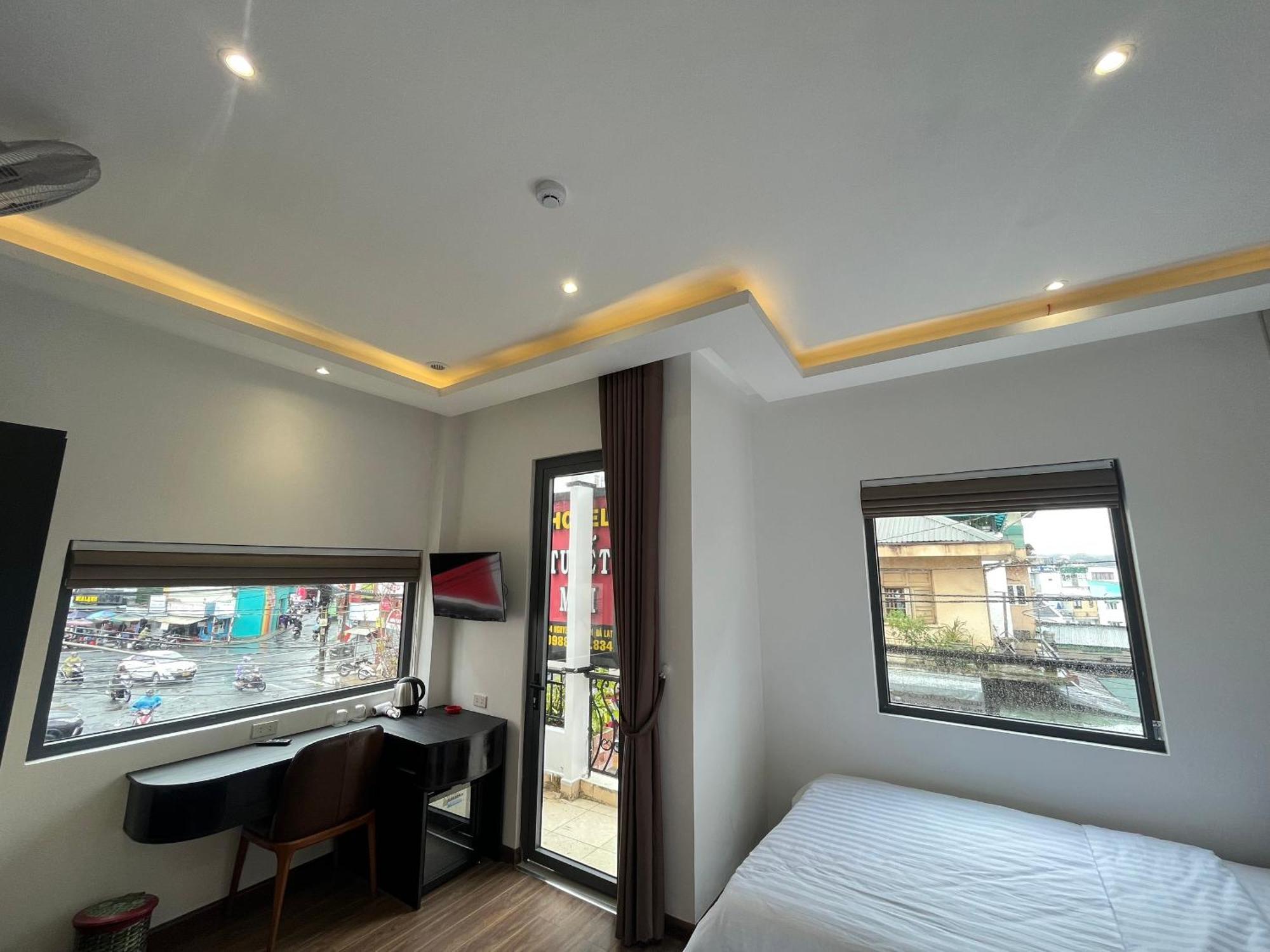 Tuyet Mai Khách sạn