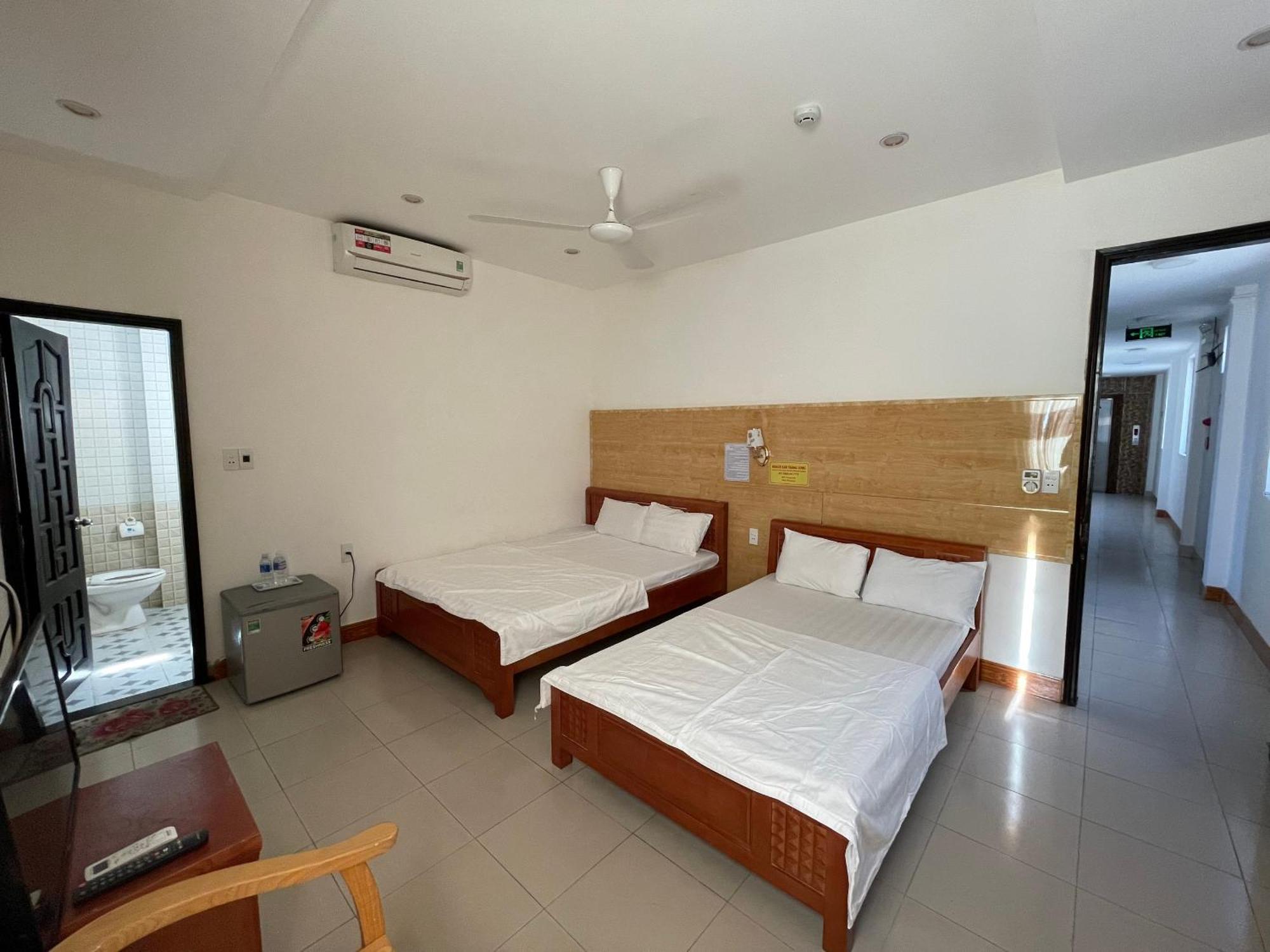 Thang Long Hotel