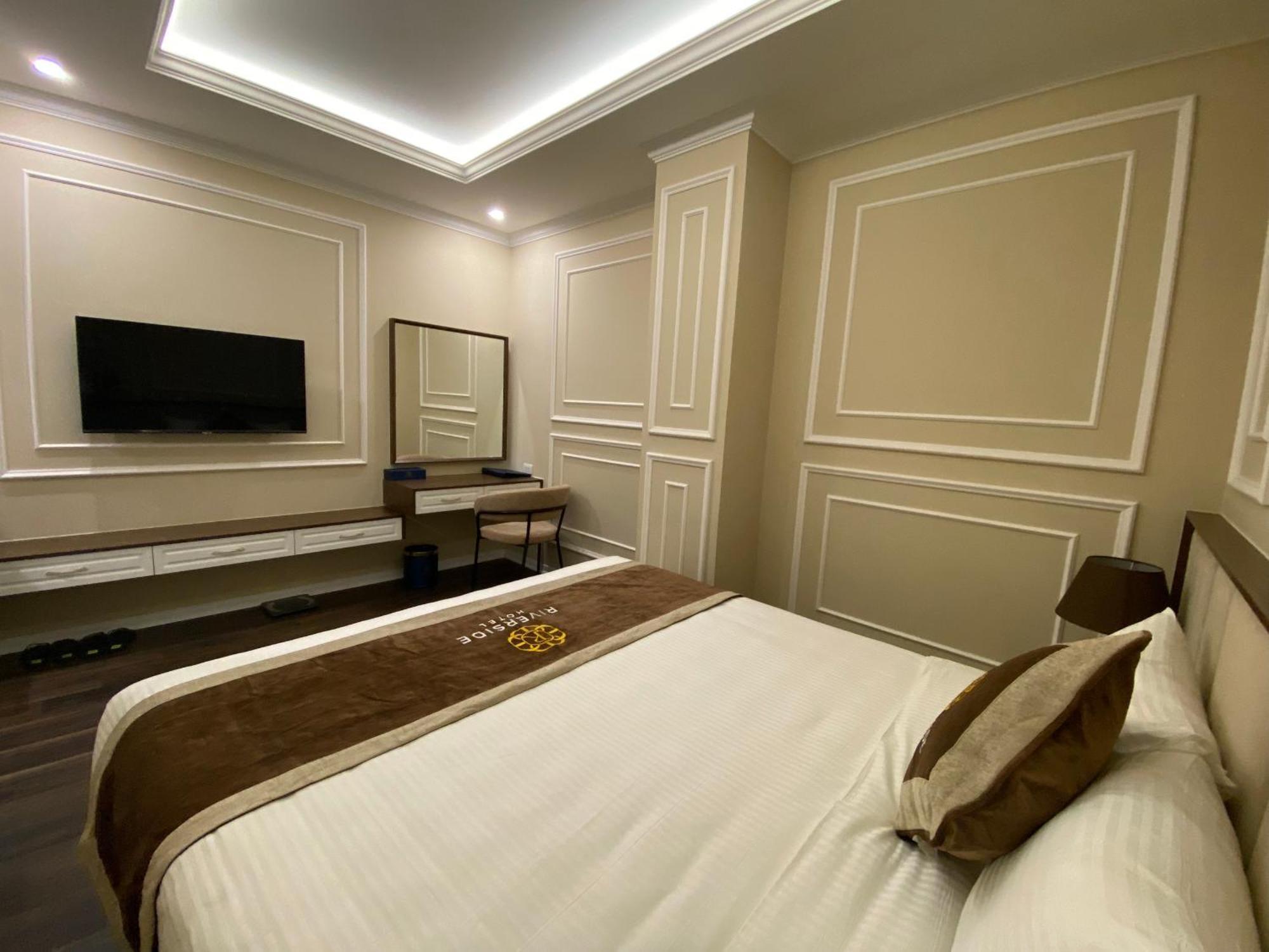 Riverside Ha Nam Hotel