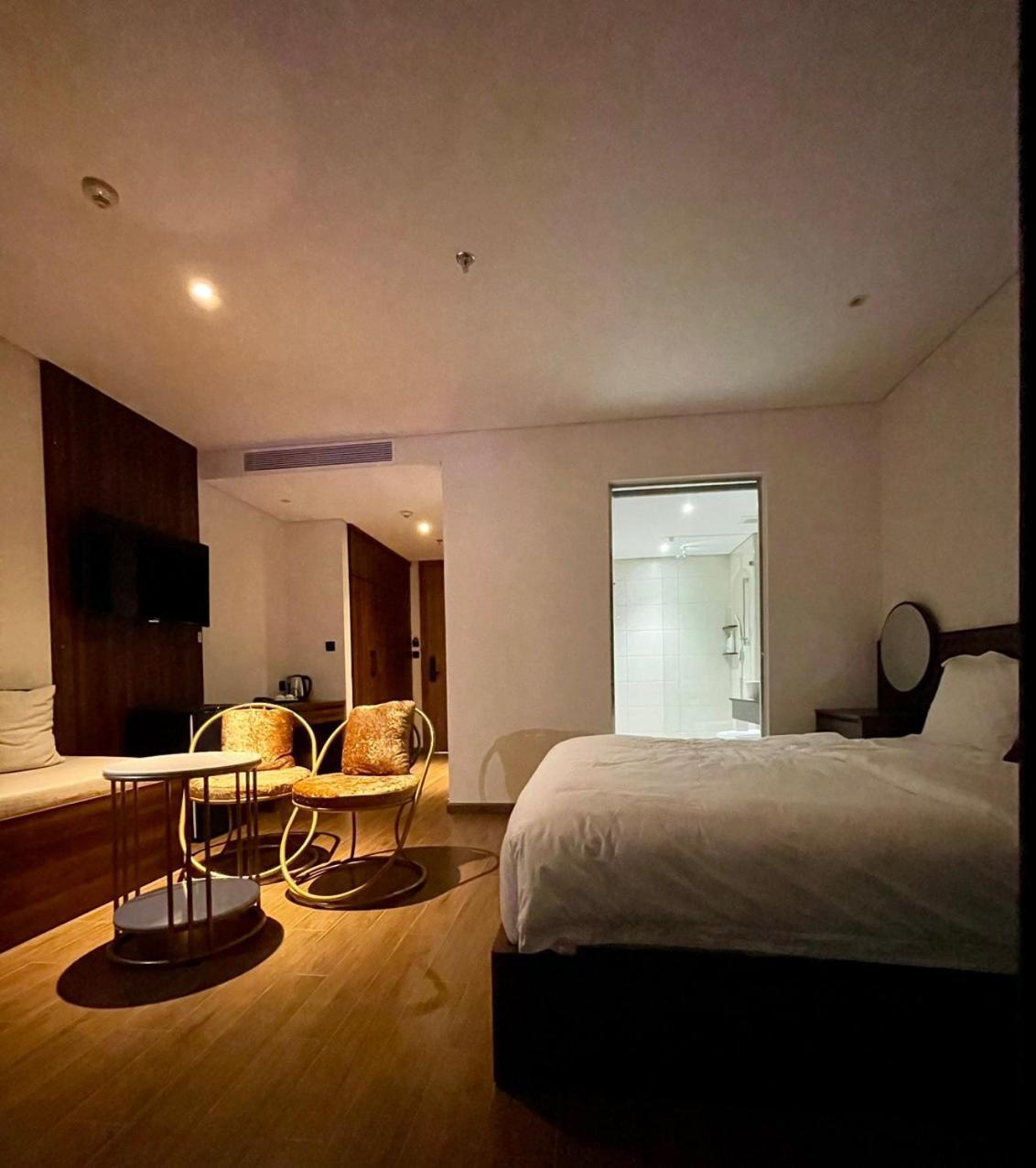 Happy Condotel - Apec Phu Yen -phong 42m2 Hotel Tuy Hoa