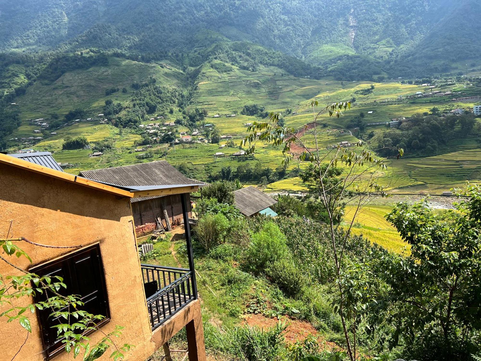 Hmong House Ở trọ Sa Pa