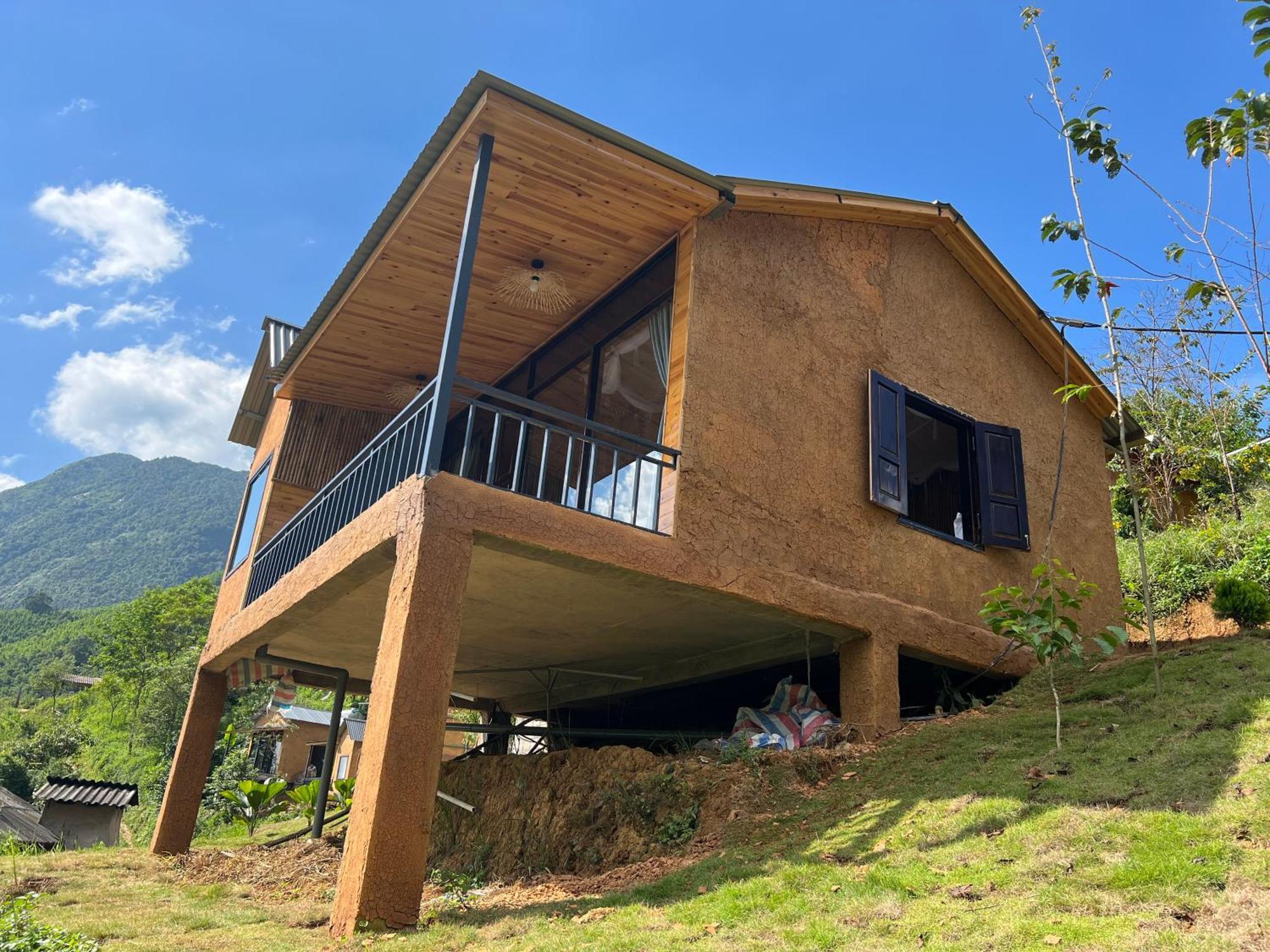 Hmong House Sa Pa