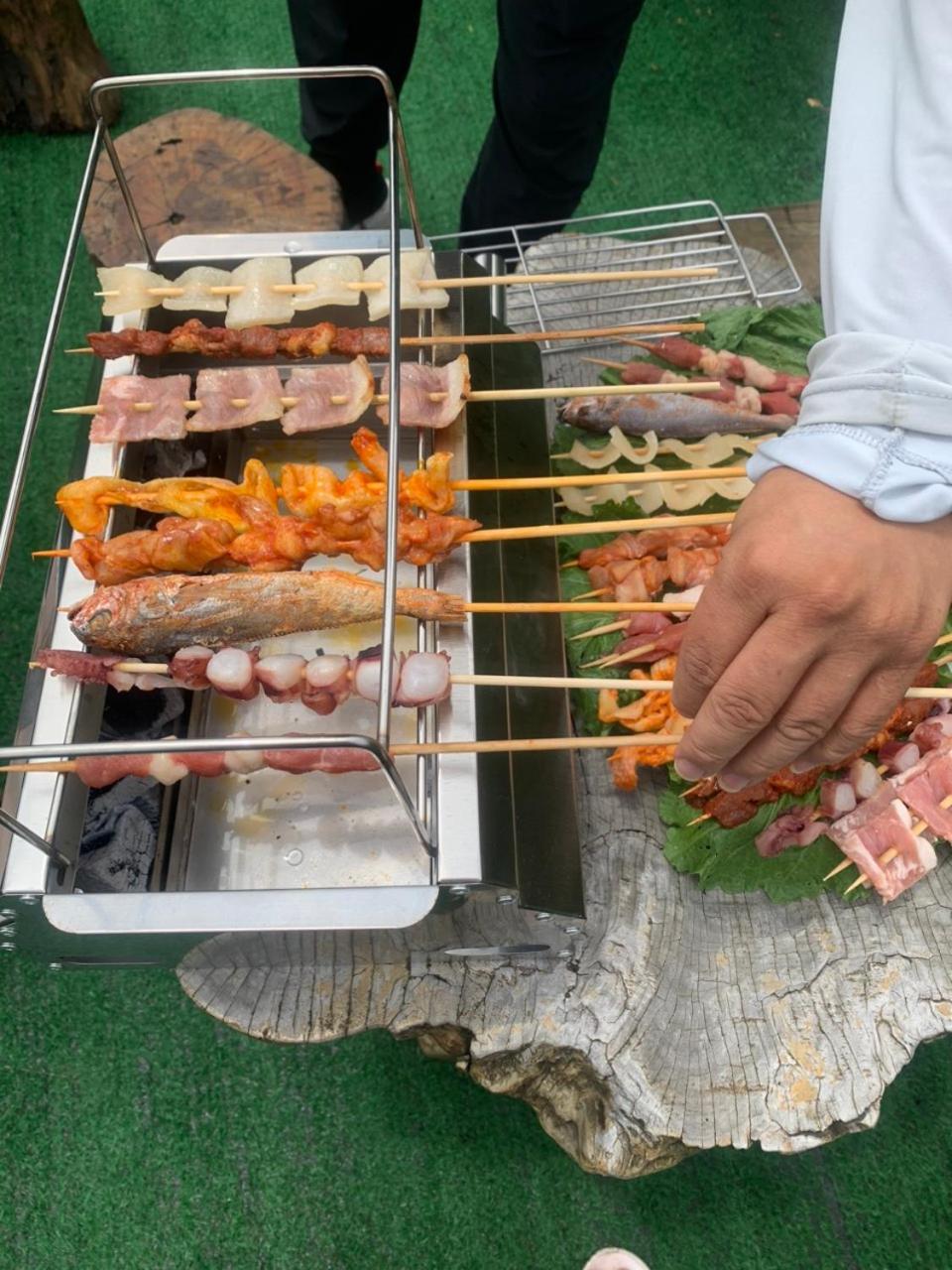 Ha Lu * Lao Cai