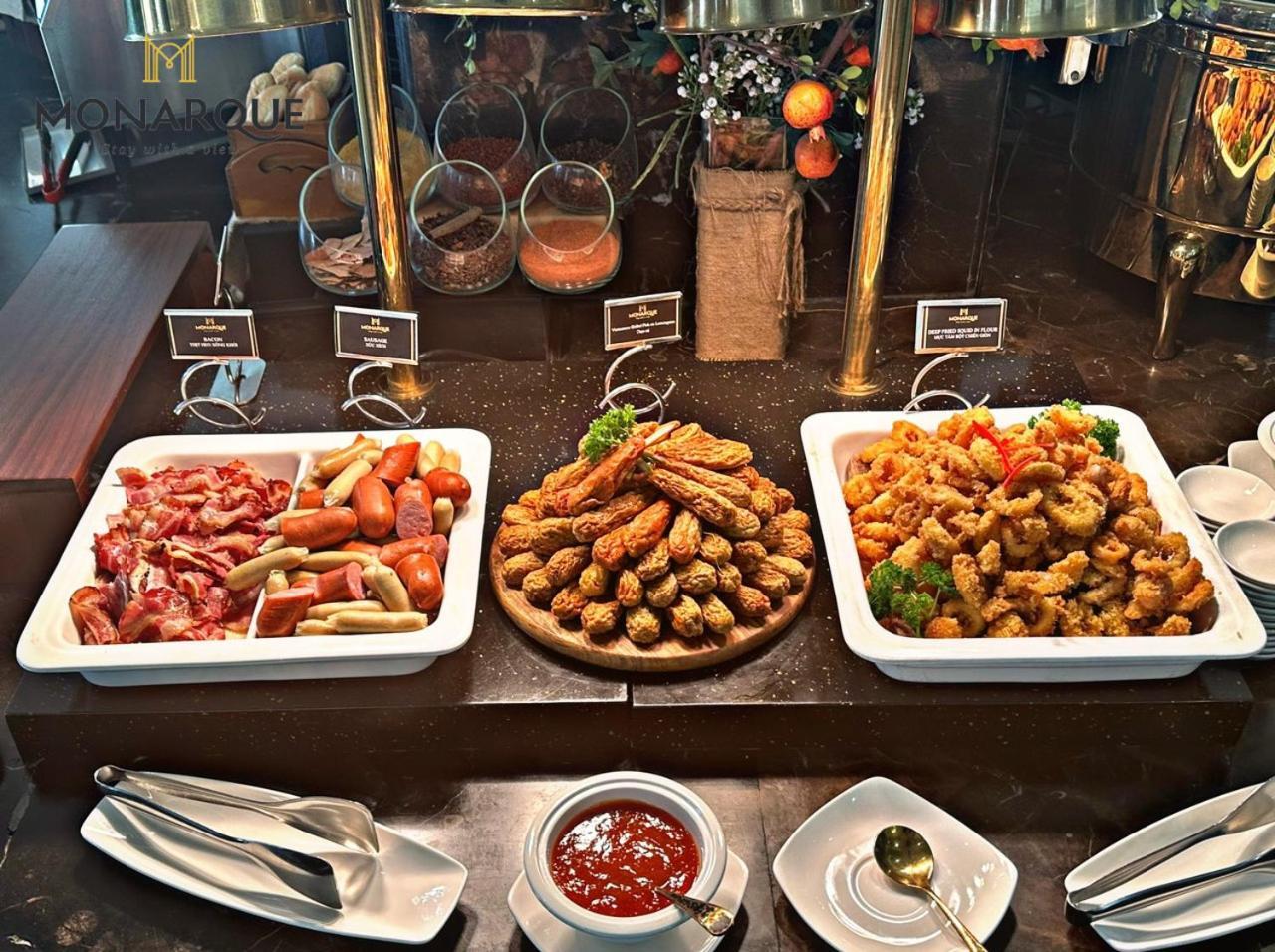 Hotel Monarque 4*