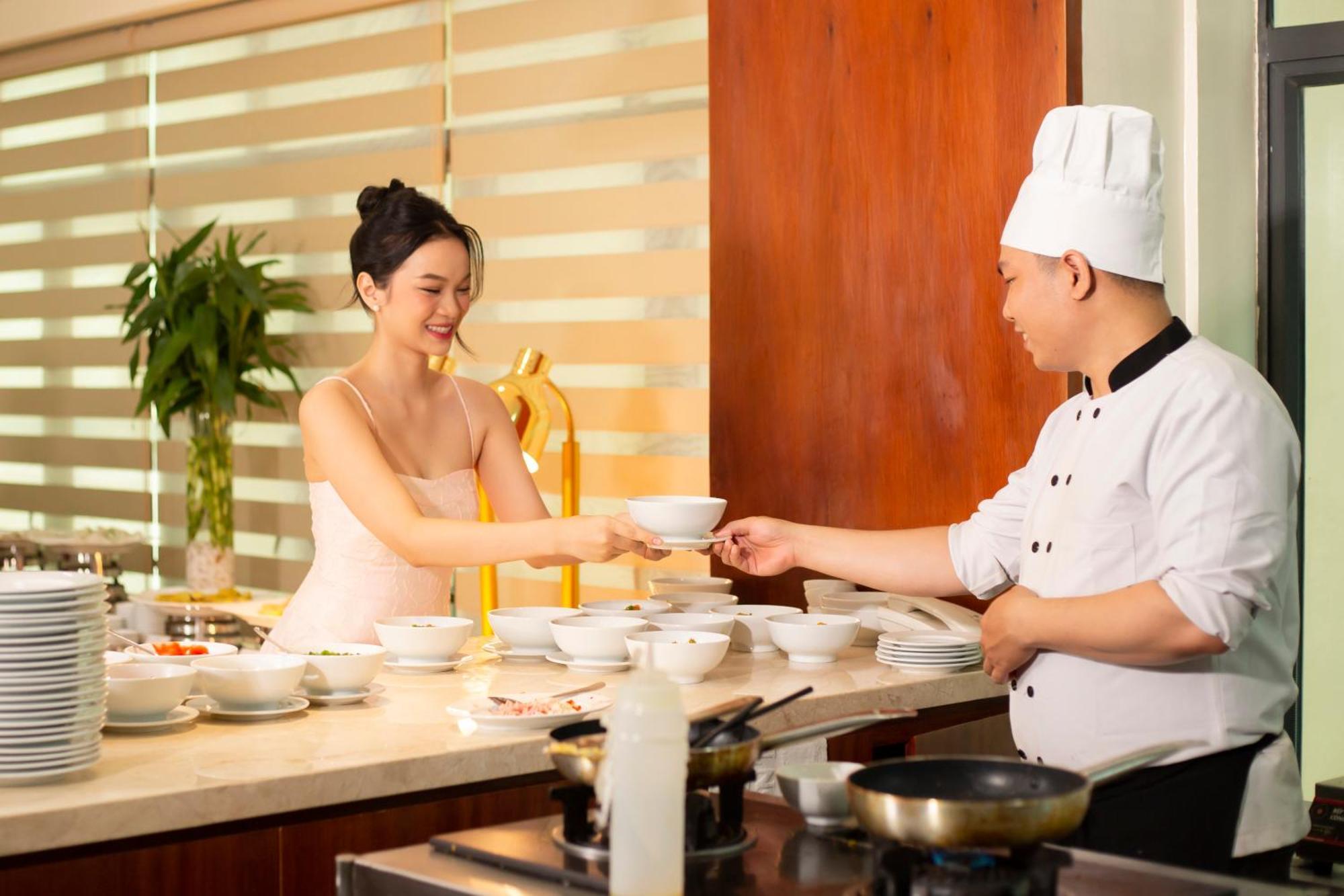 Seafront Hotel 4*