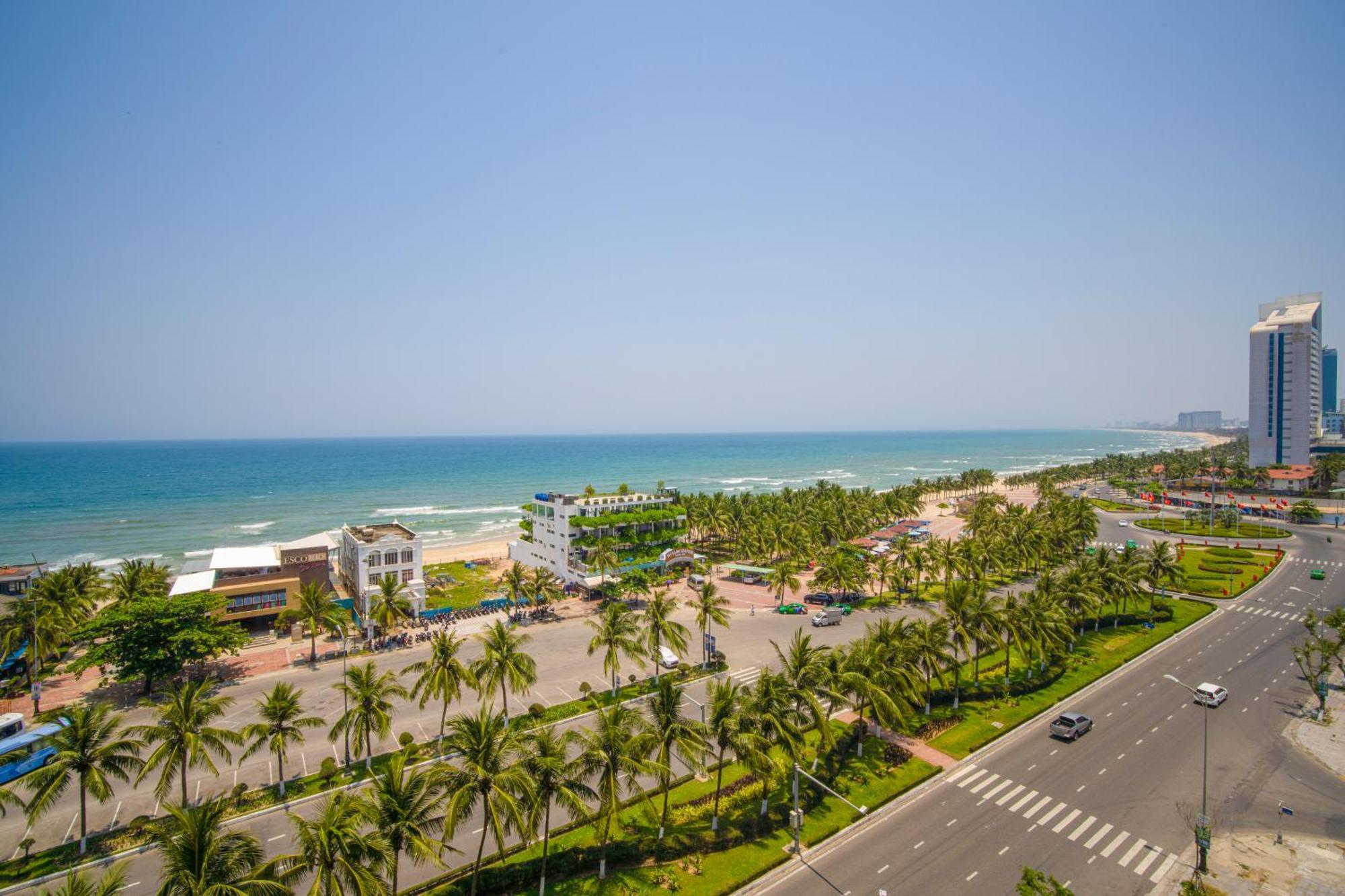 Seafront Da Nang