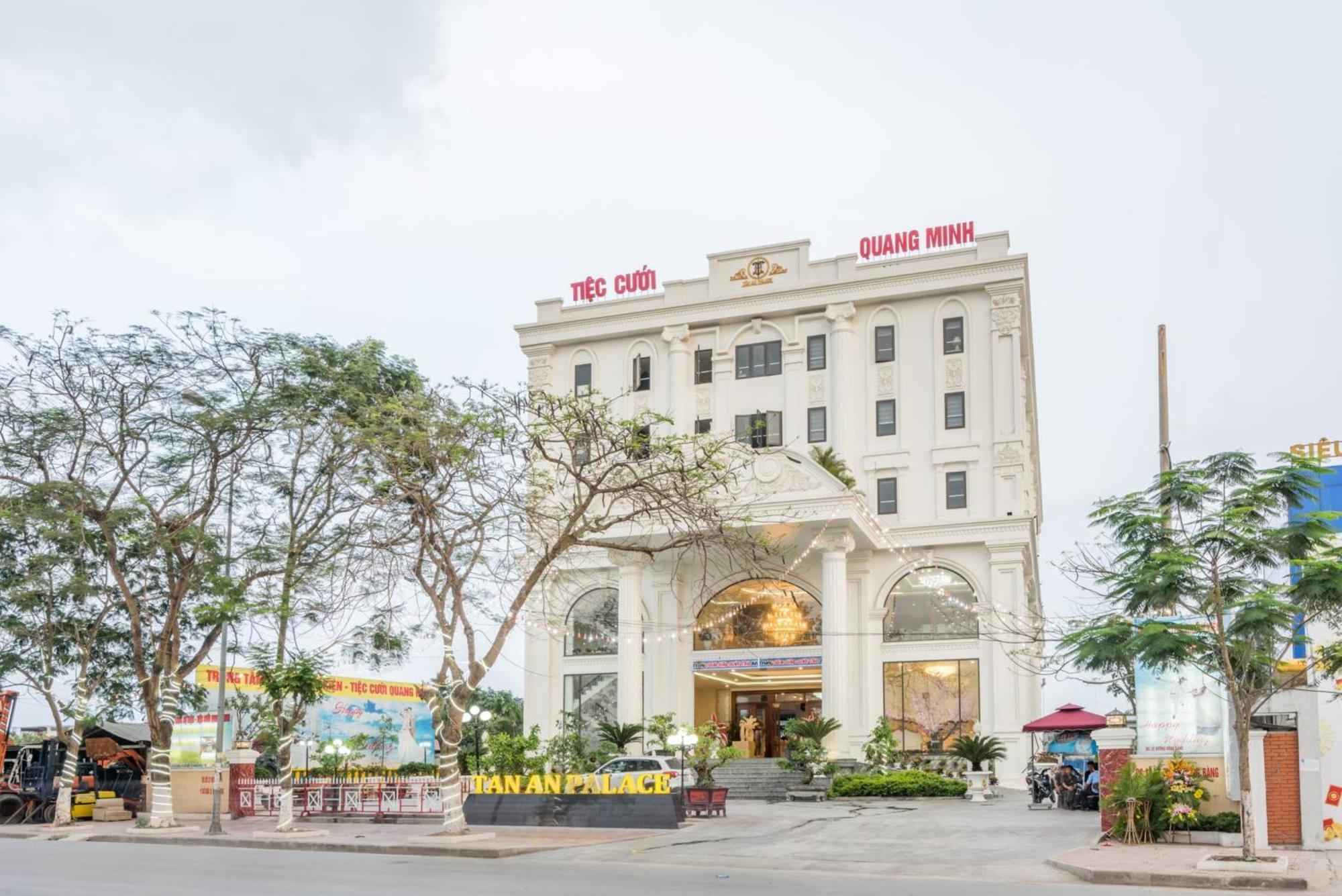 Hotel Tan An Palace