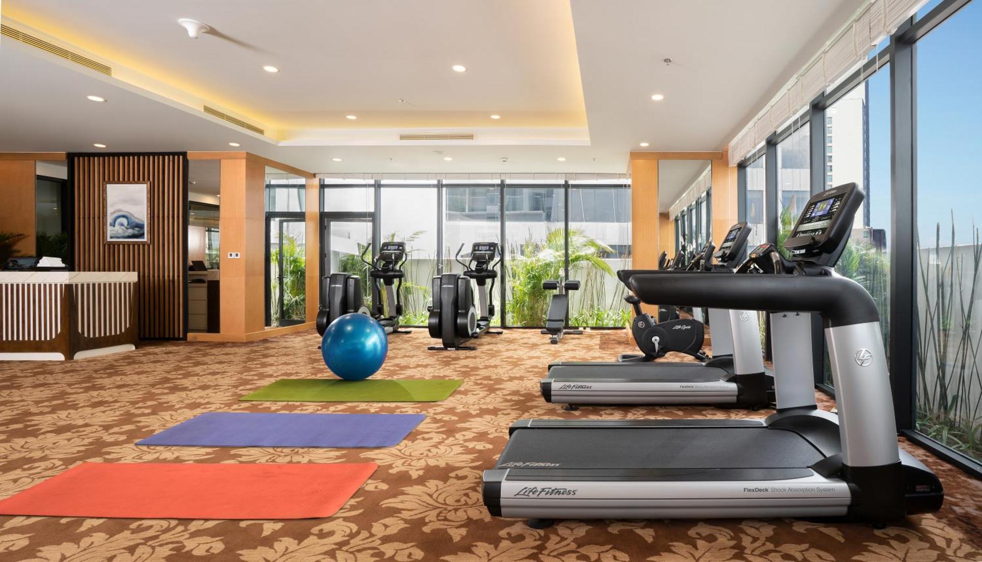 Vinpearl Condotel Beachfront Khách sạn