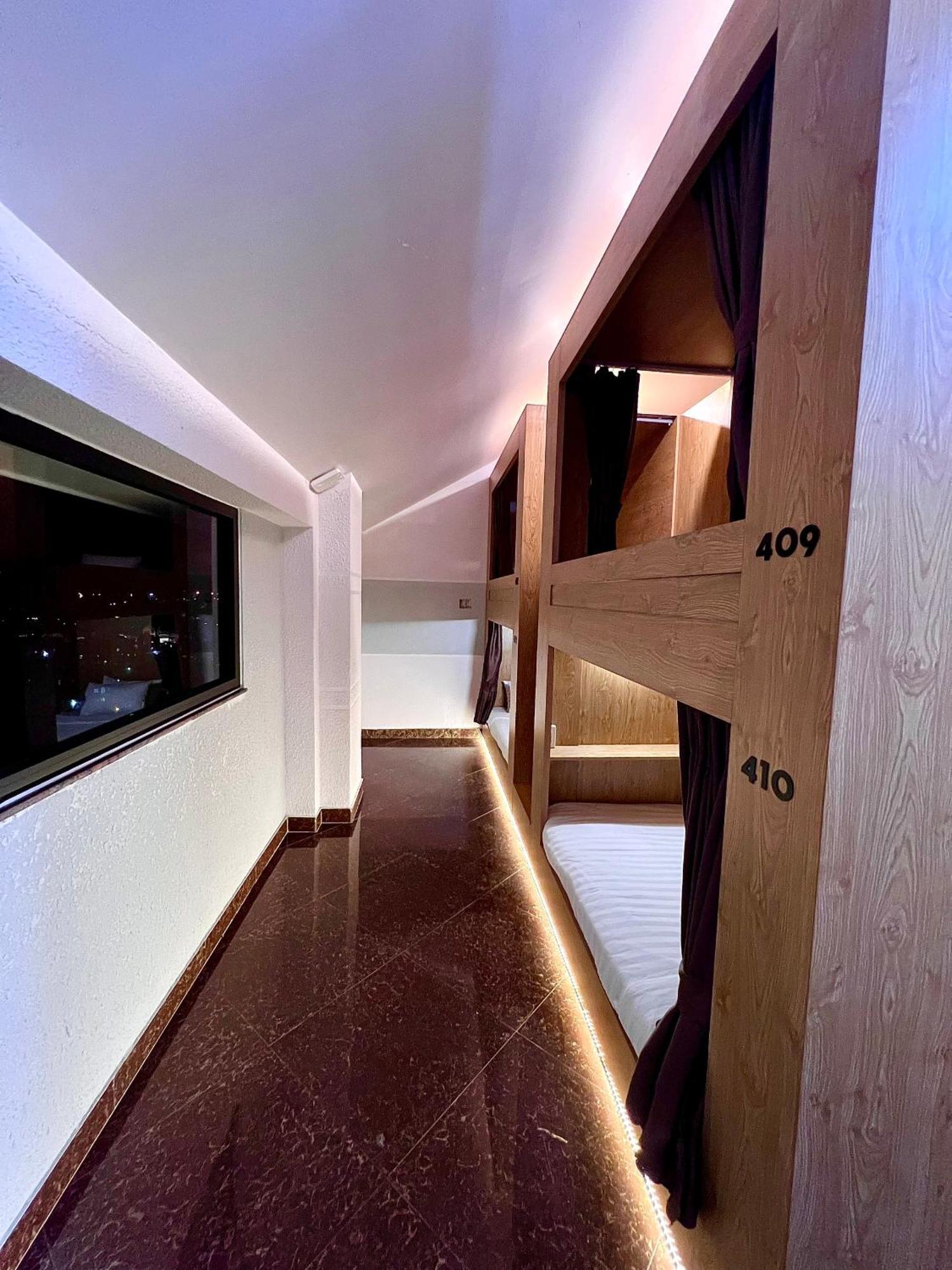 Ht House Hotel *