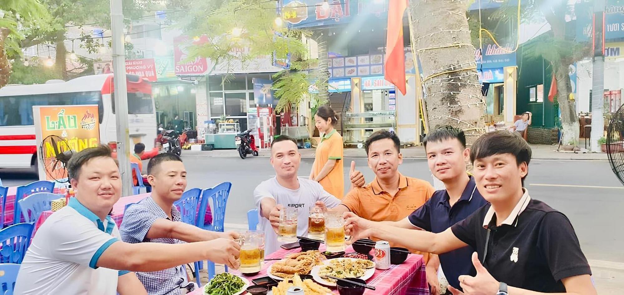 Tung Quang Hotel Dong Khe Sau