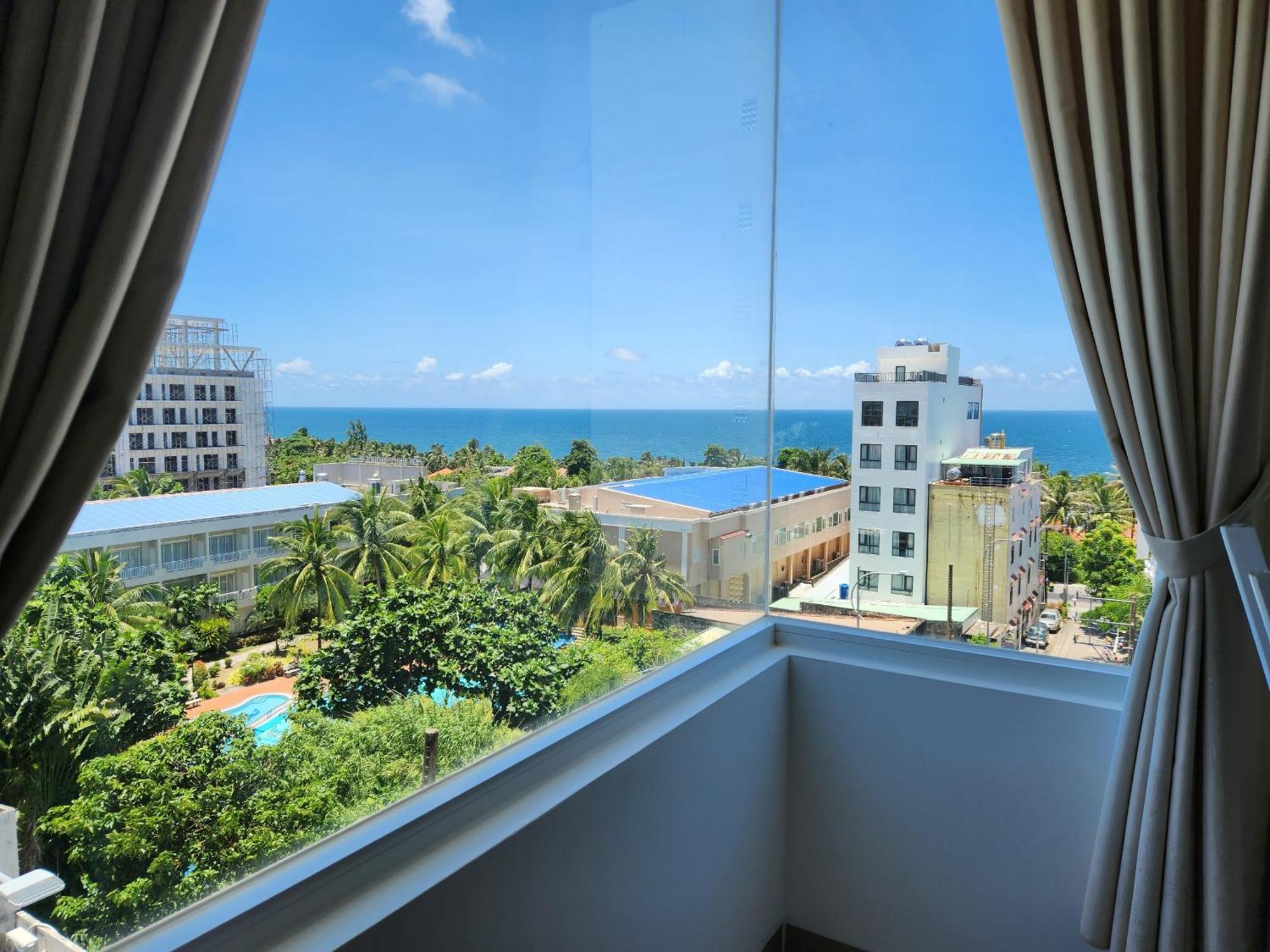 Mi Luxury Island - 3 Minutes To The Phu Quoc