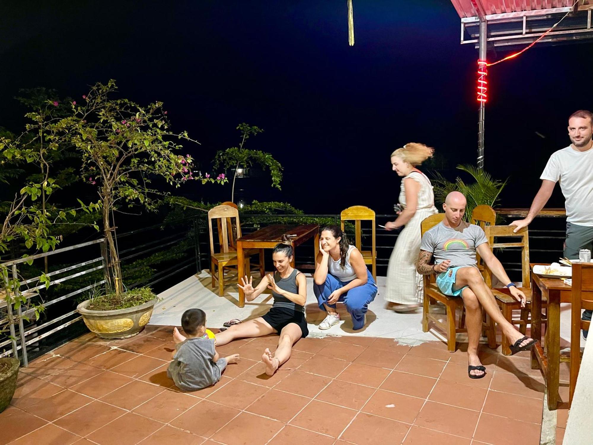 Coco Riverside Hotel