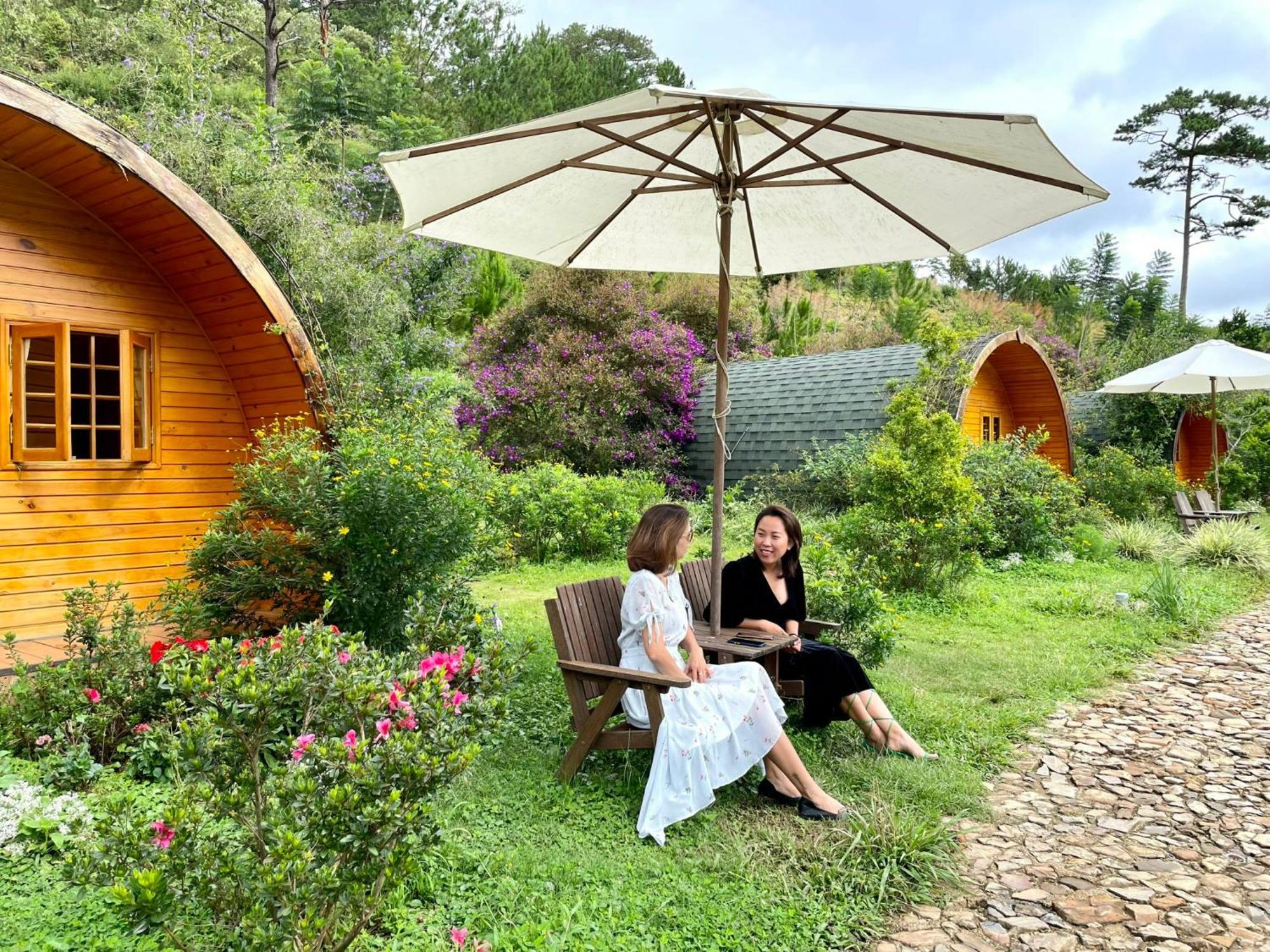 Lat Valley Retreat Village *