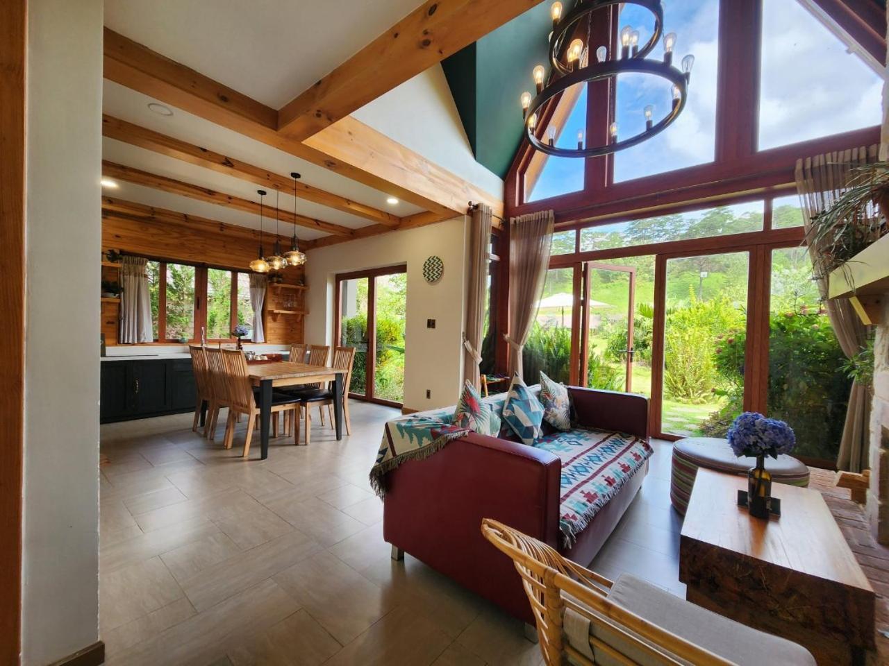 Lat Valley Retreat Village Holiday home