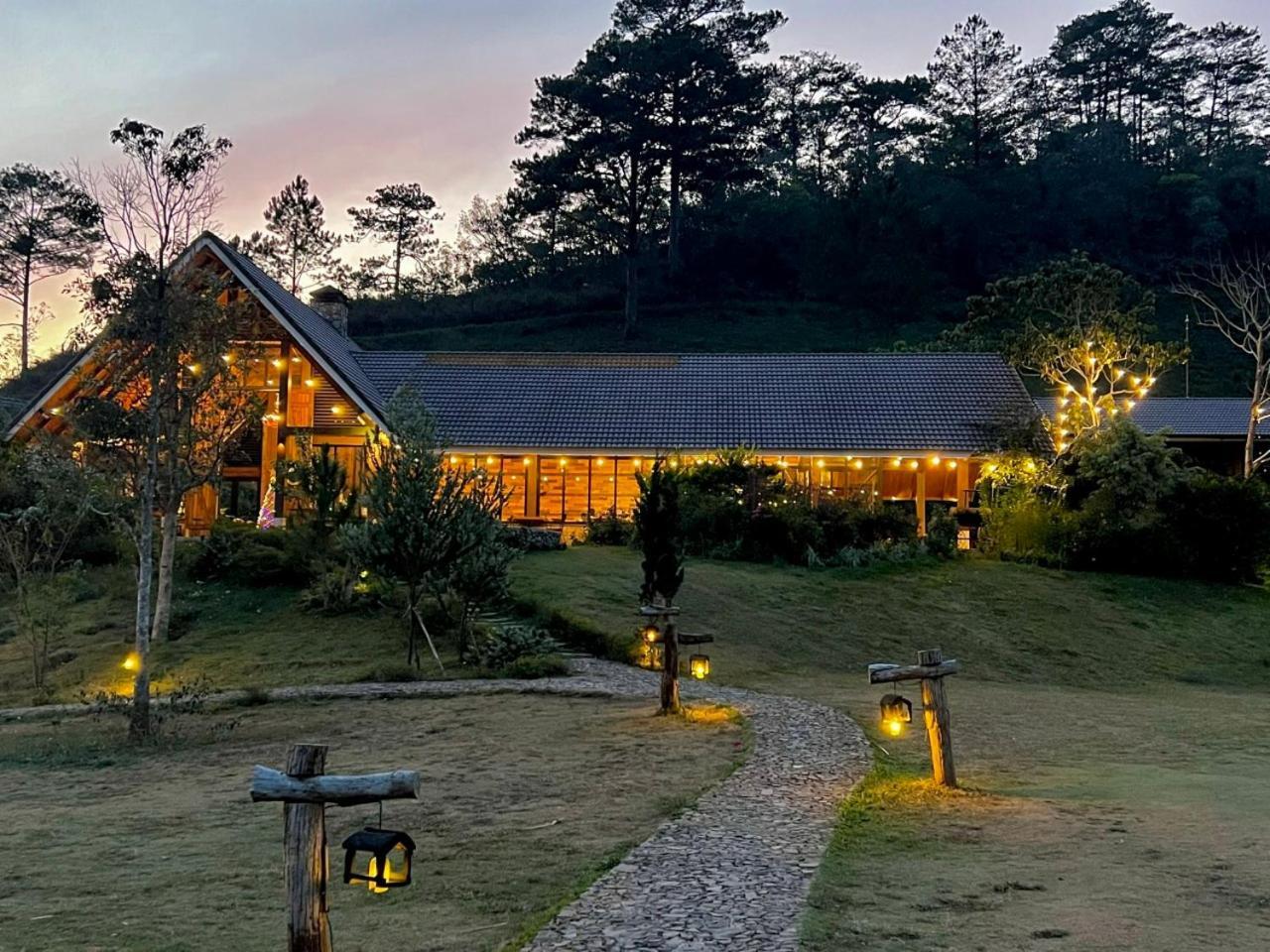 Lat Valley Retreat Village * Da Lat