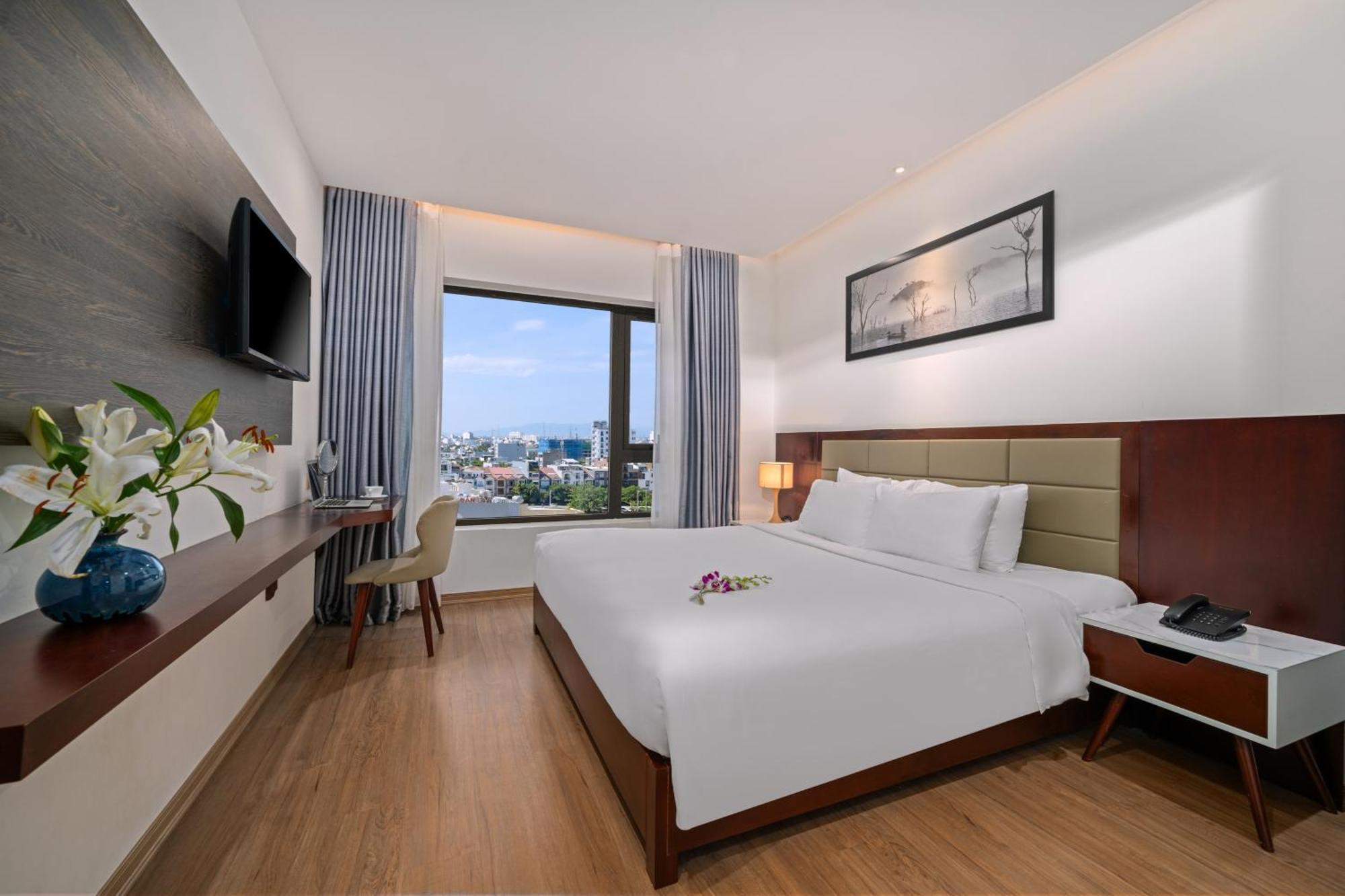 Hotel Aria Grand & 4*