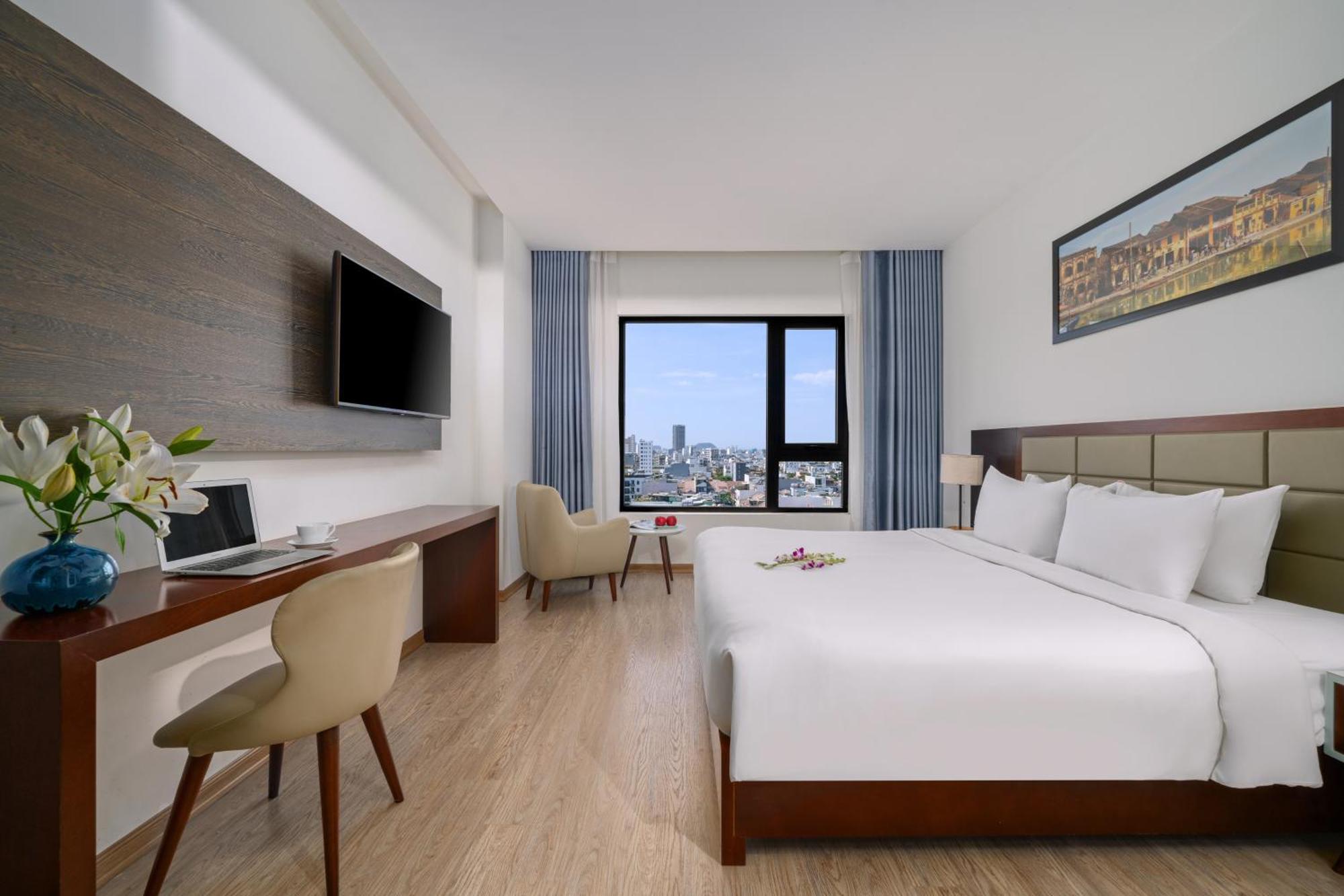 Hotel Aria Grand & 4*