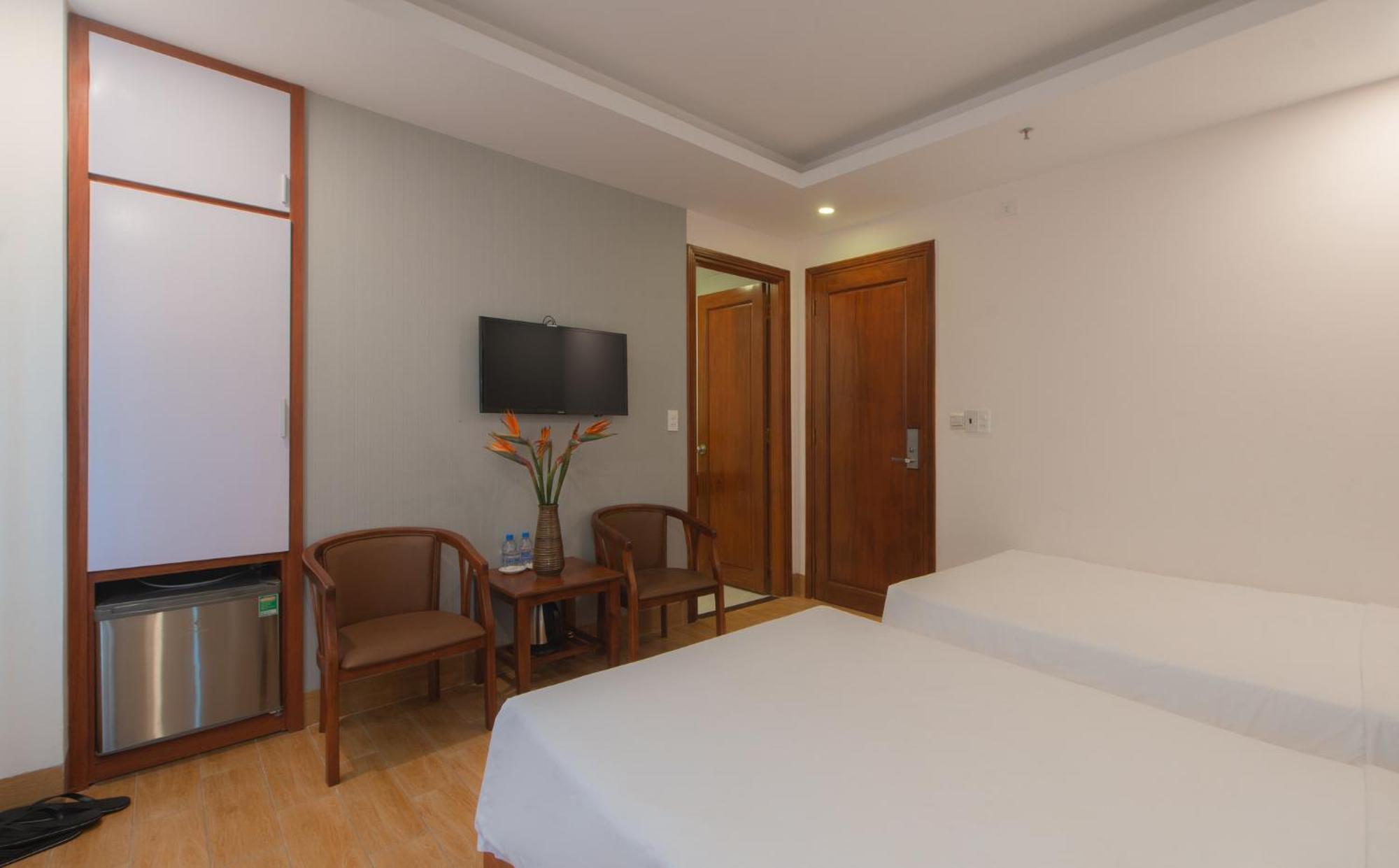 Hotel Canary